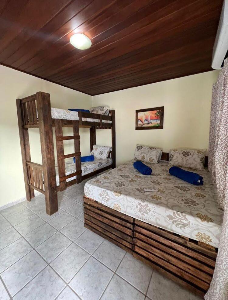 Family Room With Private Bathroom photo 1