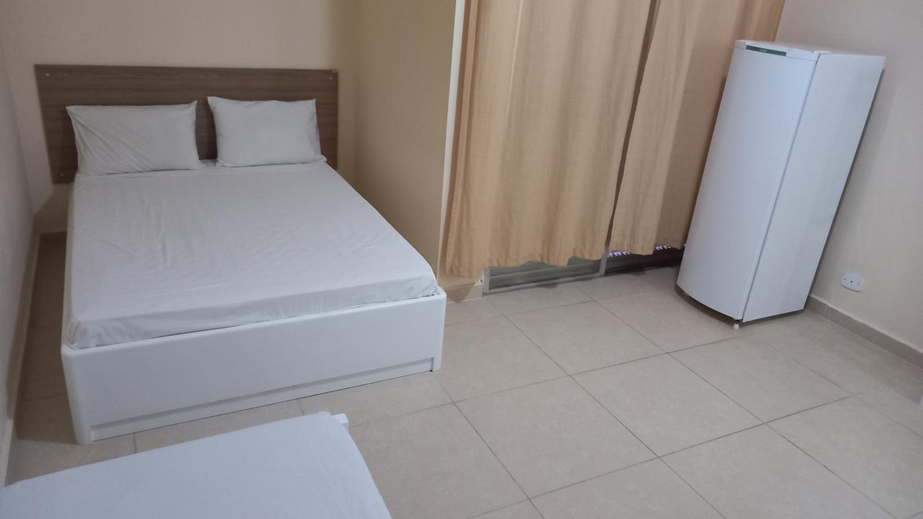 Suite with Balcony - Photo 6
