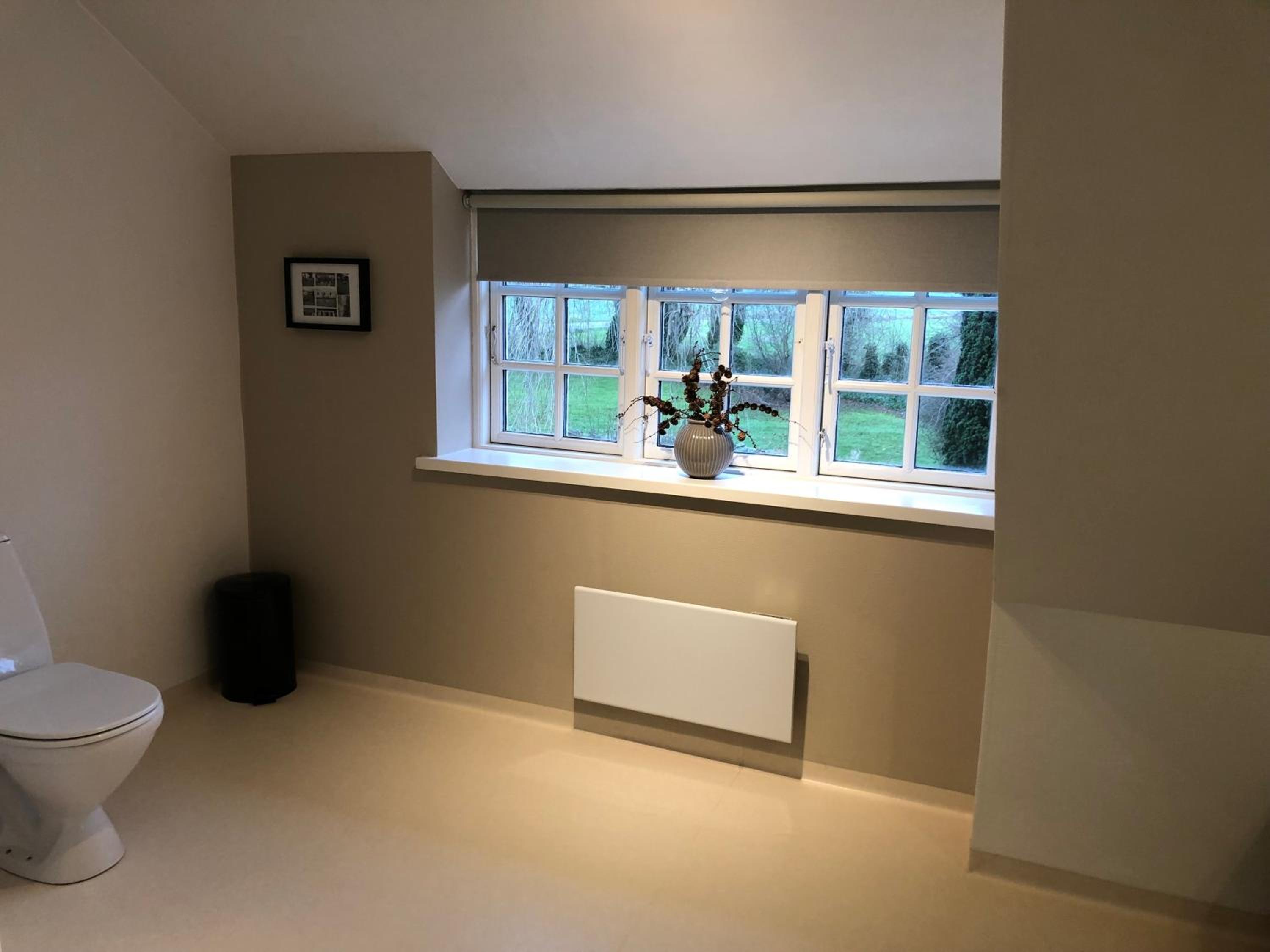 Two-Bedroom Apartment - Photo 16