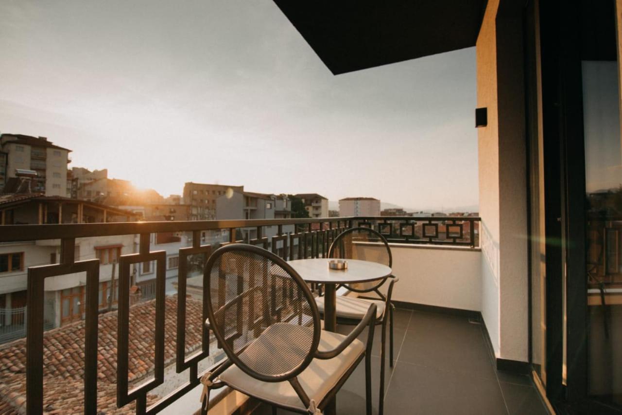 Deluxe Double Room with Balcony photo 3