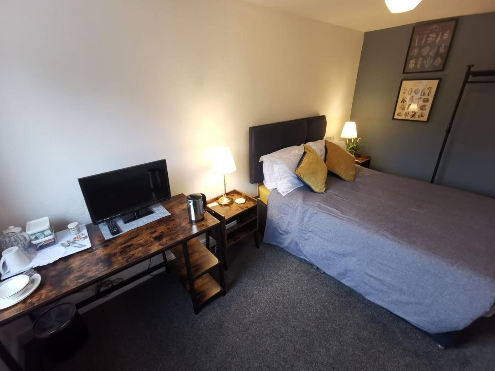 Double Room - Photo 14