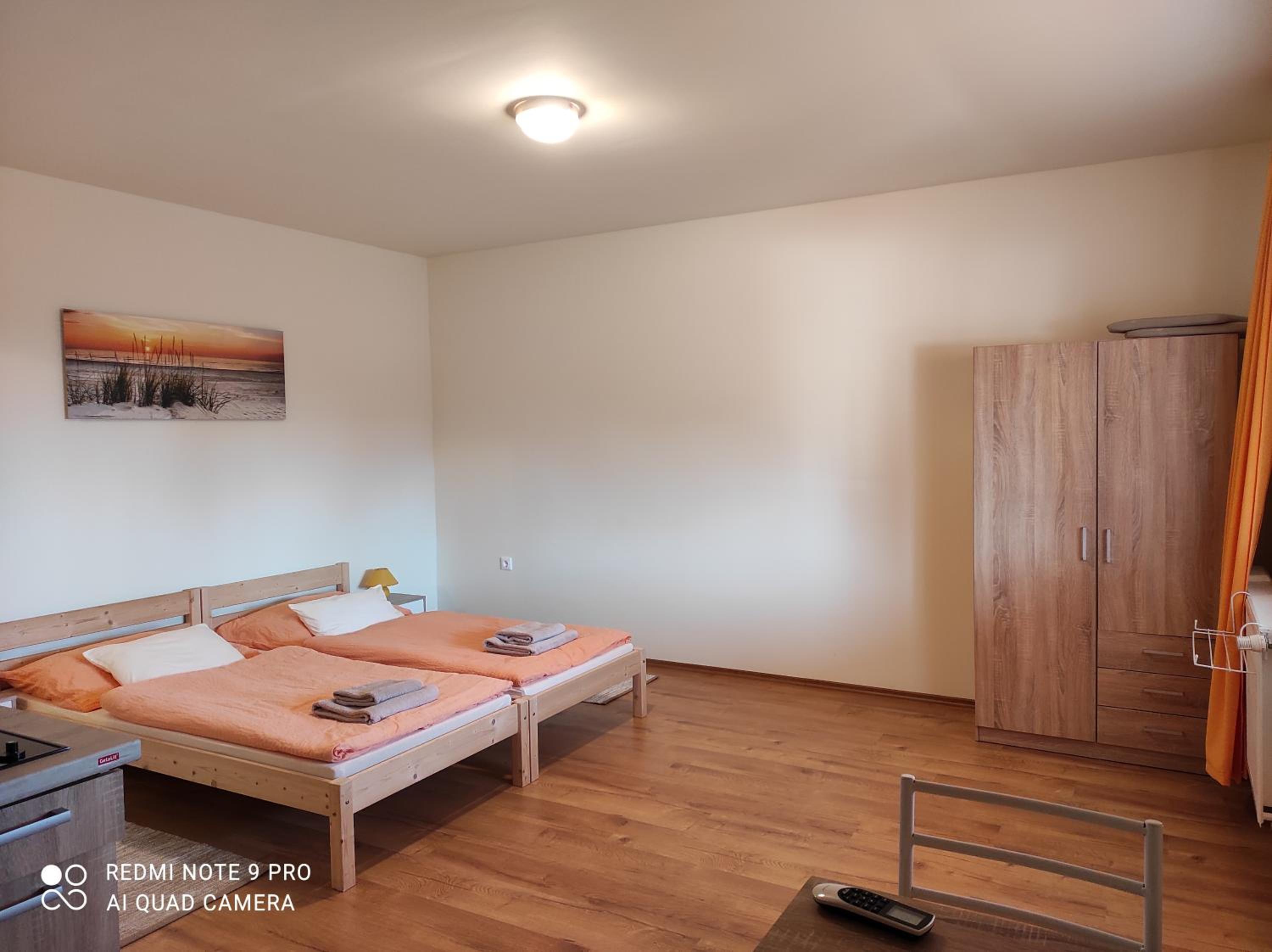 One-Bedroom Apartment photo 1
