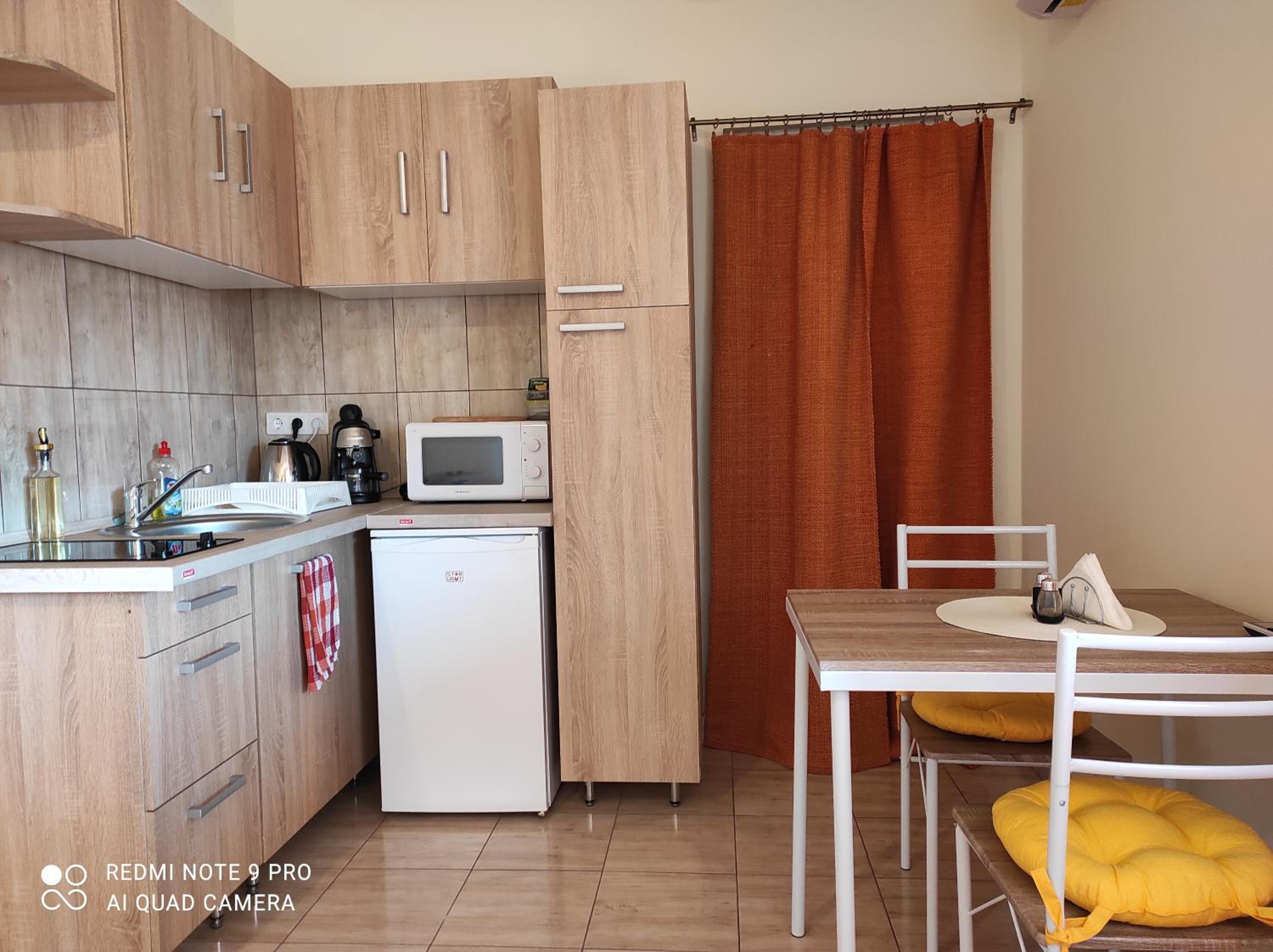 Apartment photo 2