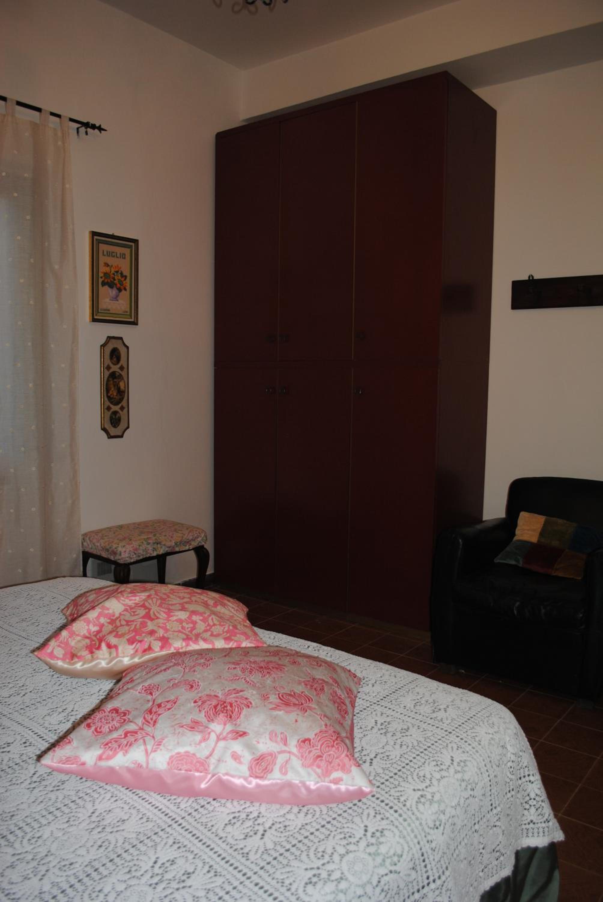Double Room with Private External Bathroom photo 1