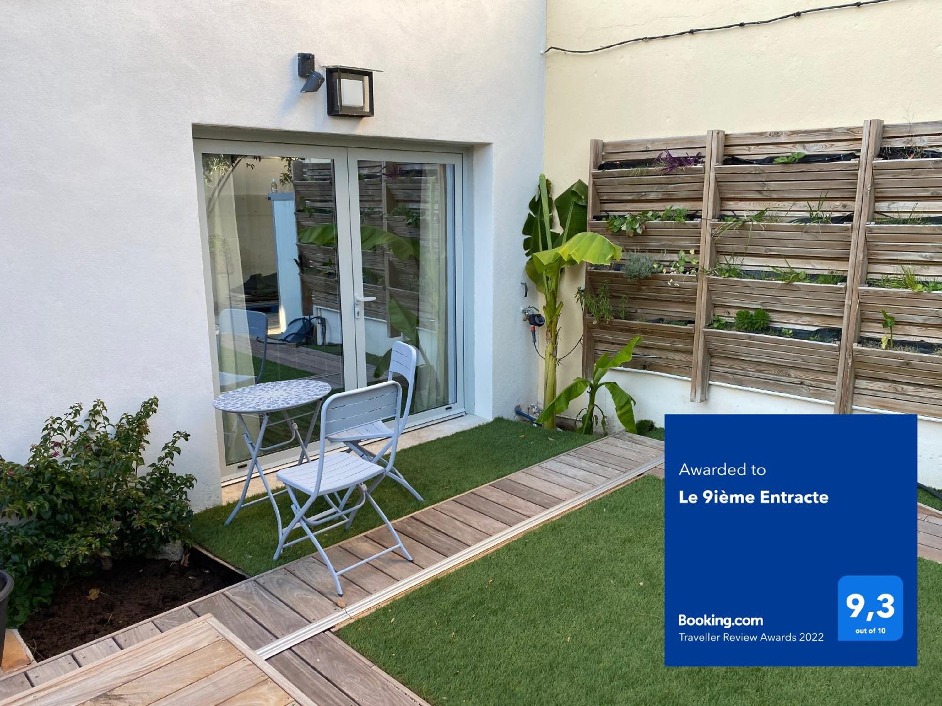 Studio with Garden View photo 2