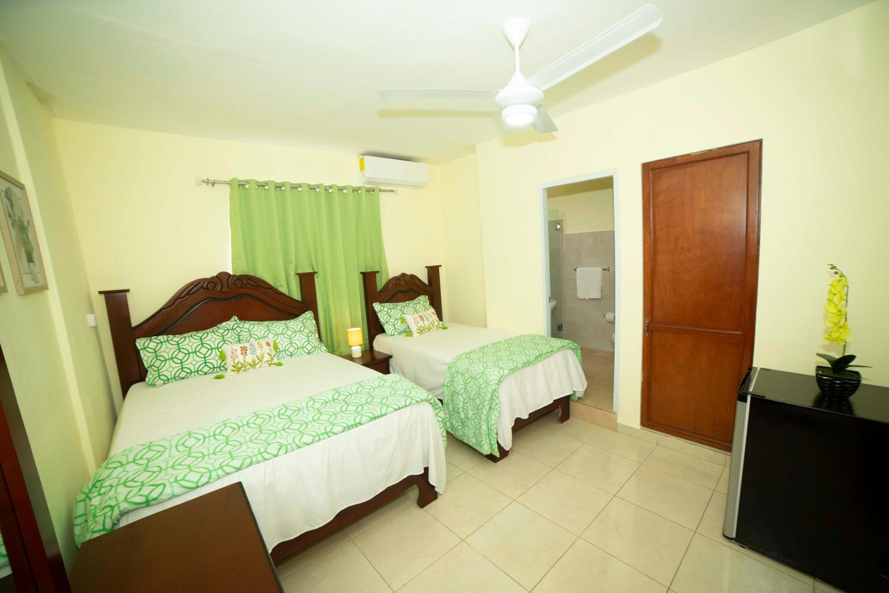 Budget Triple Room photo 2