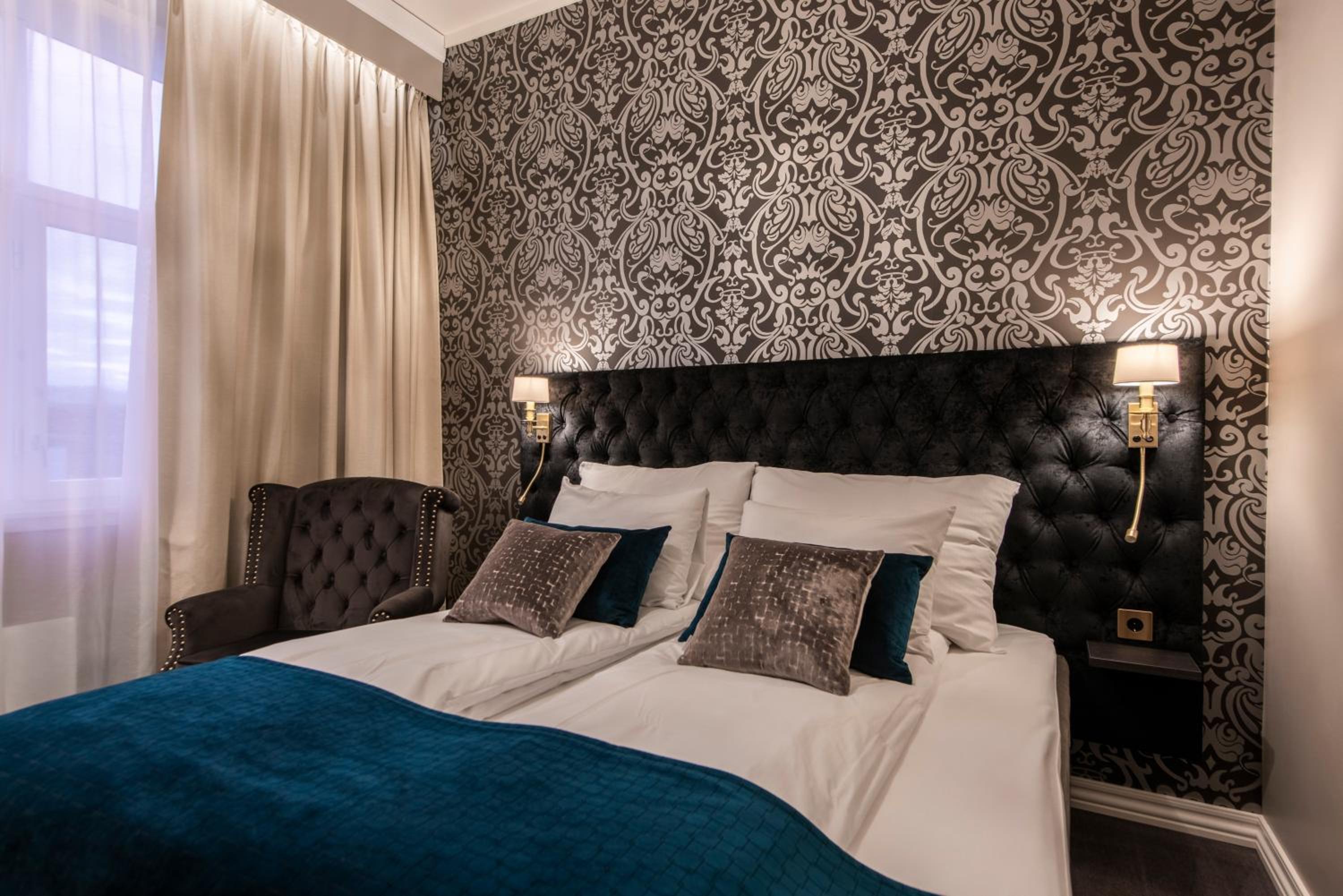 Superior Double Room - Photo 4