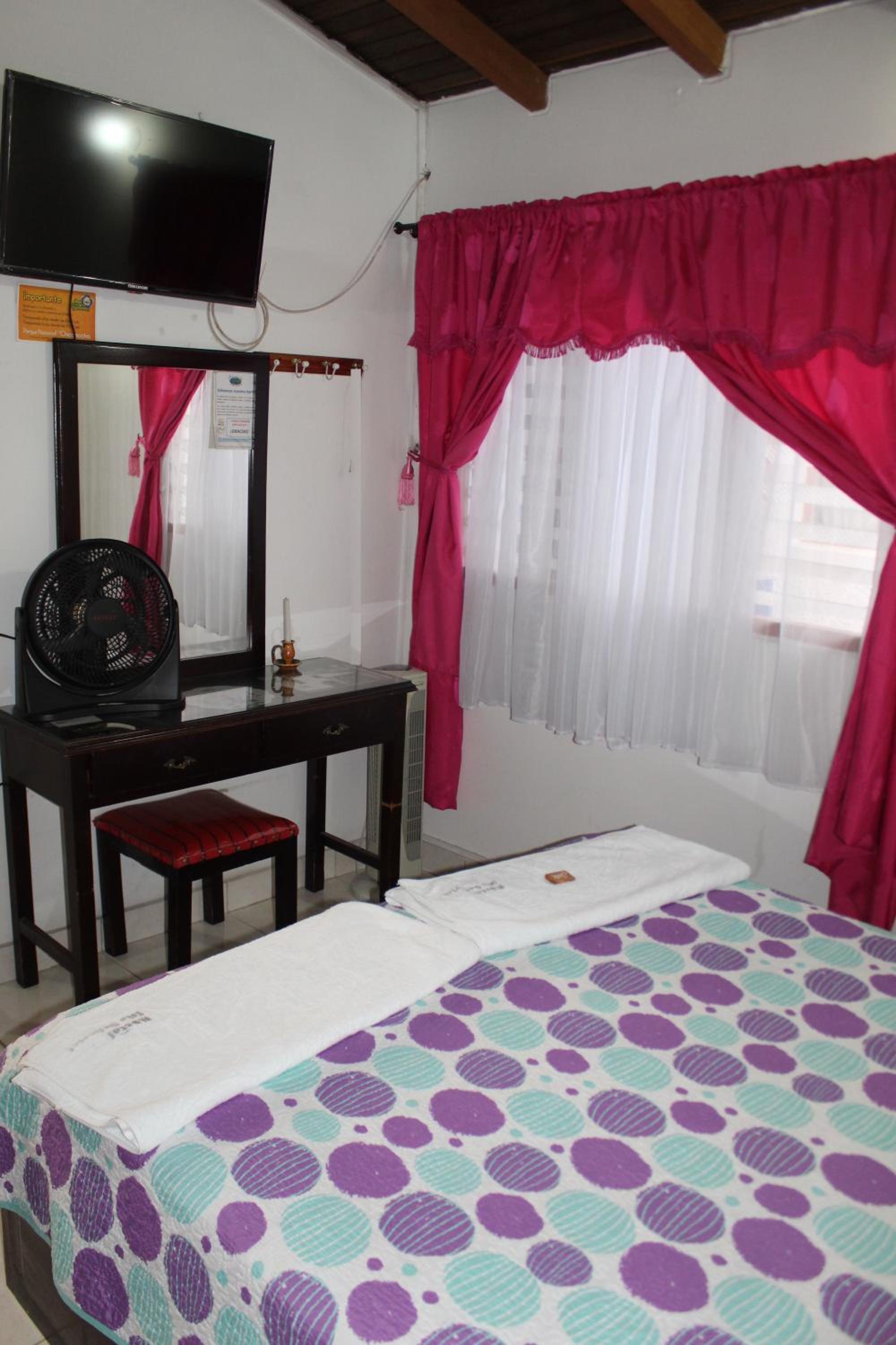 Standard Double Room photo 3
