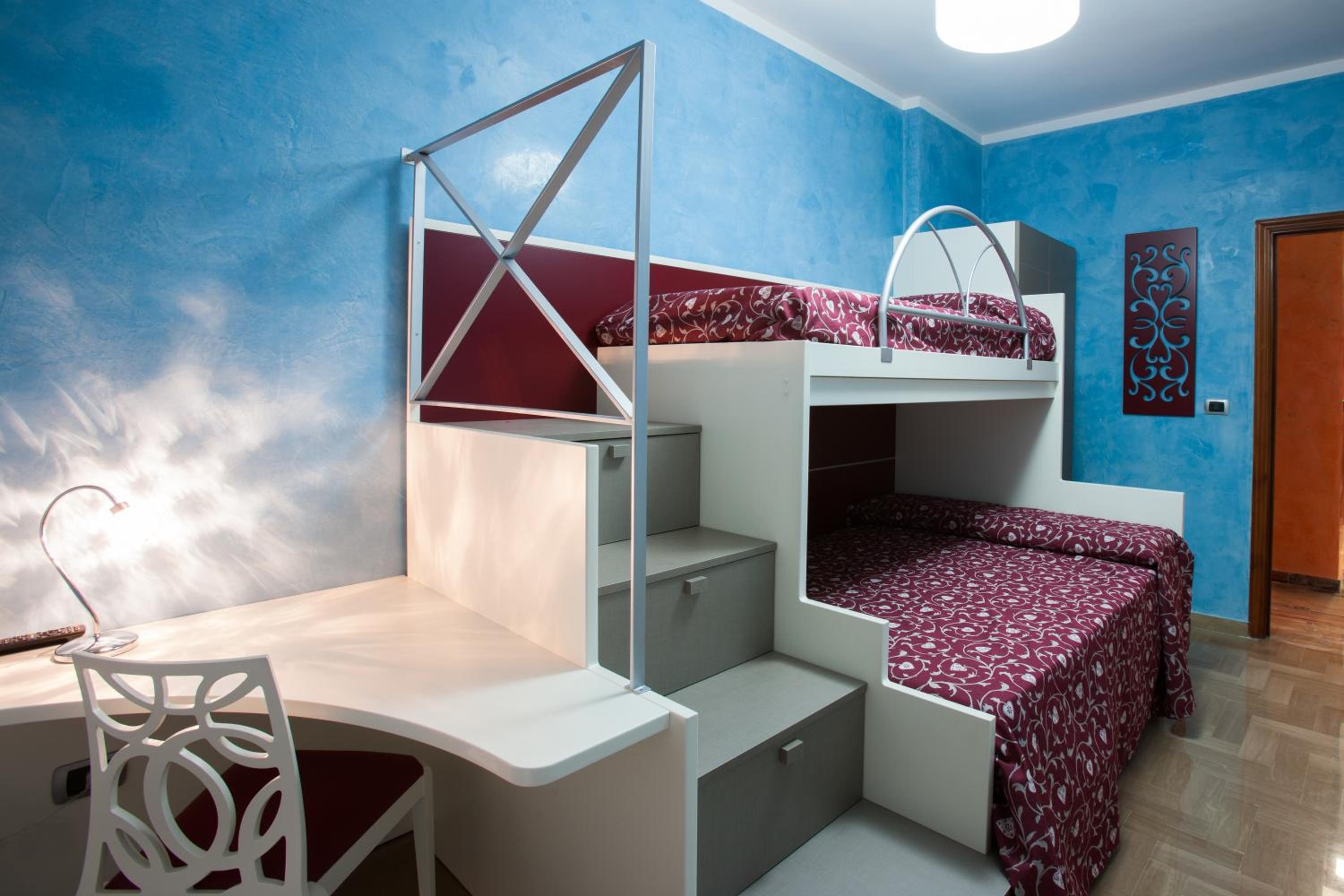 Triple Room with Private External Bathroom photo 1