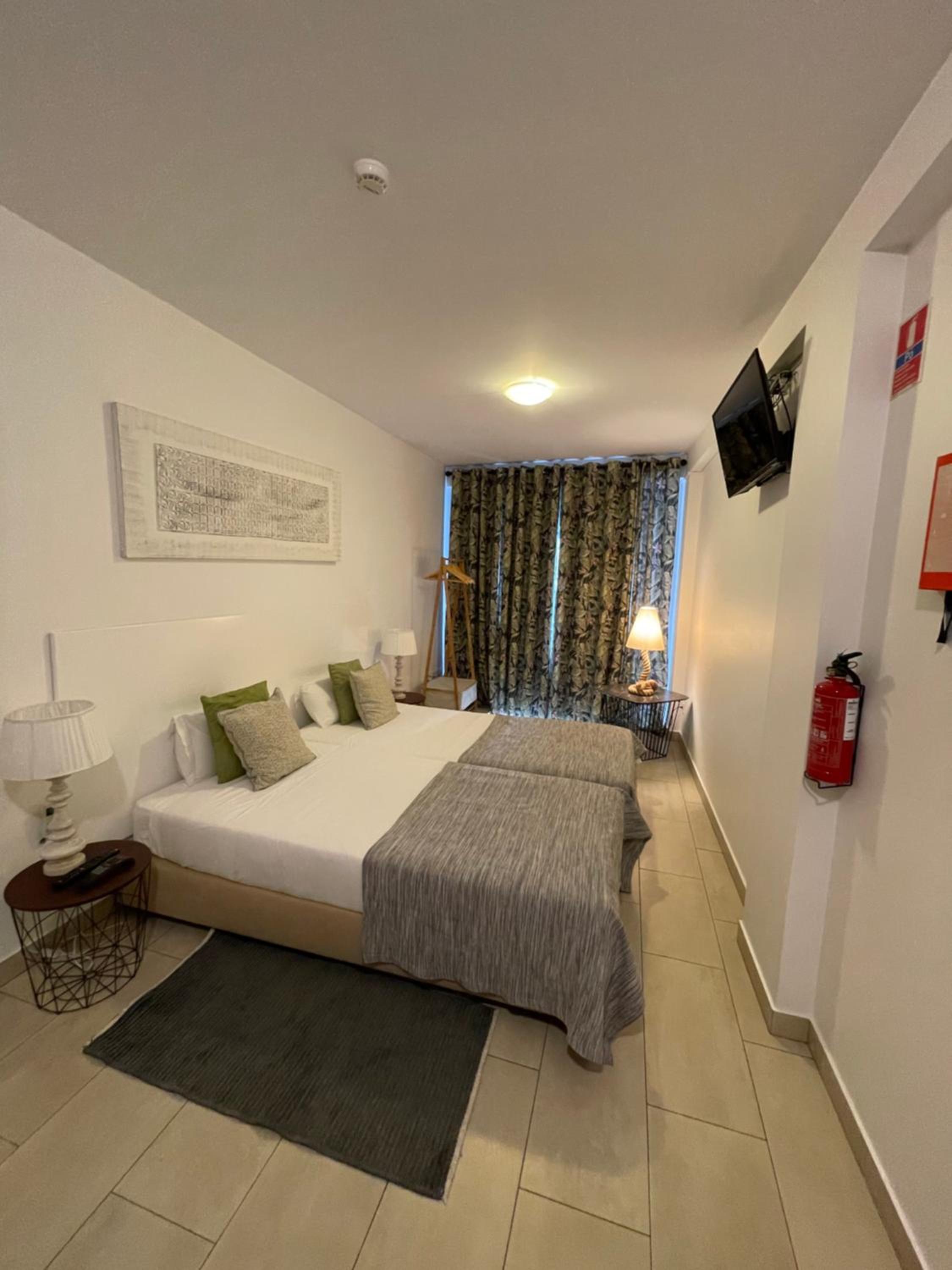 Studio (2 Adults) - Photo 37