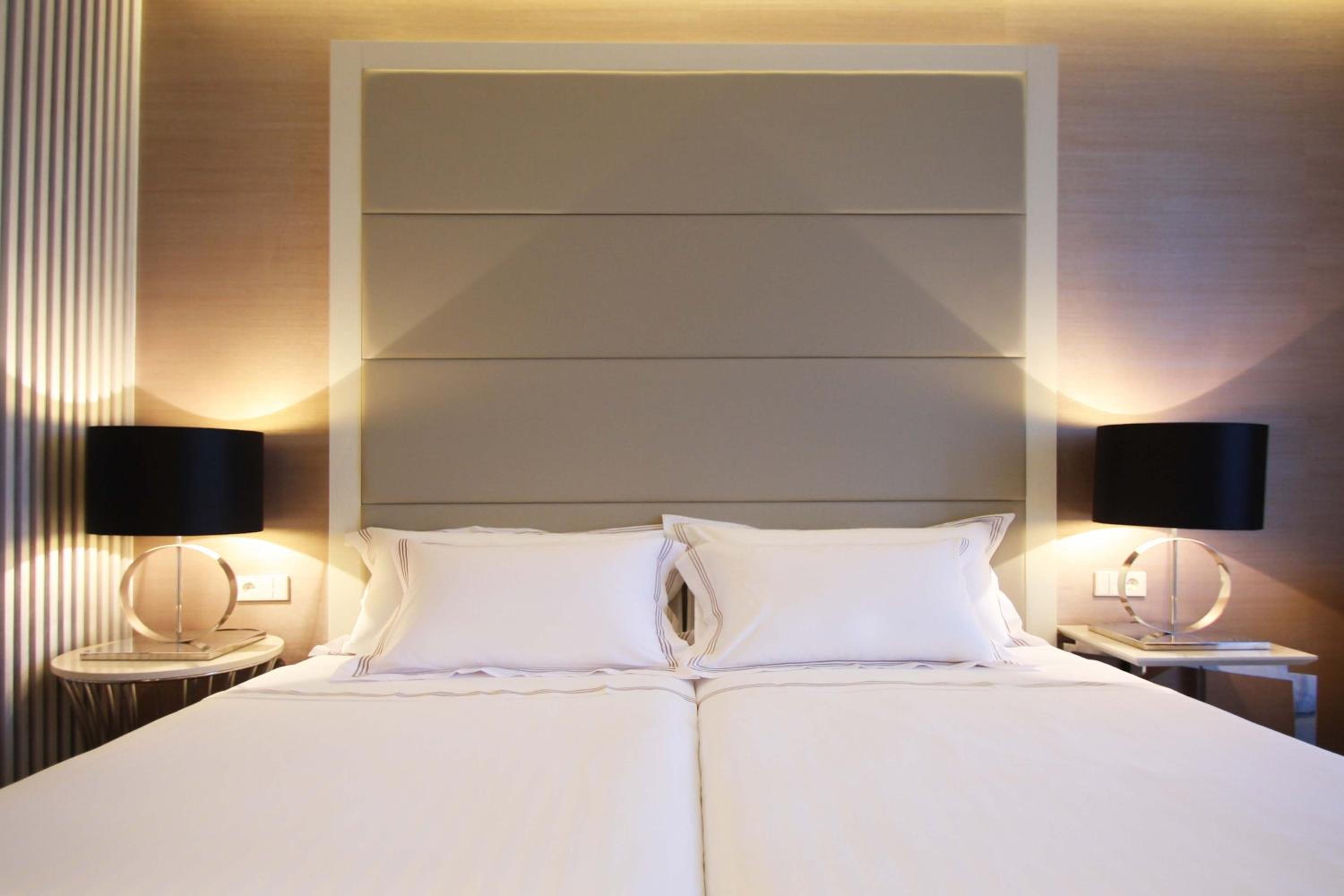 Available room