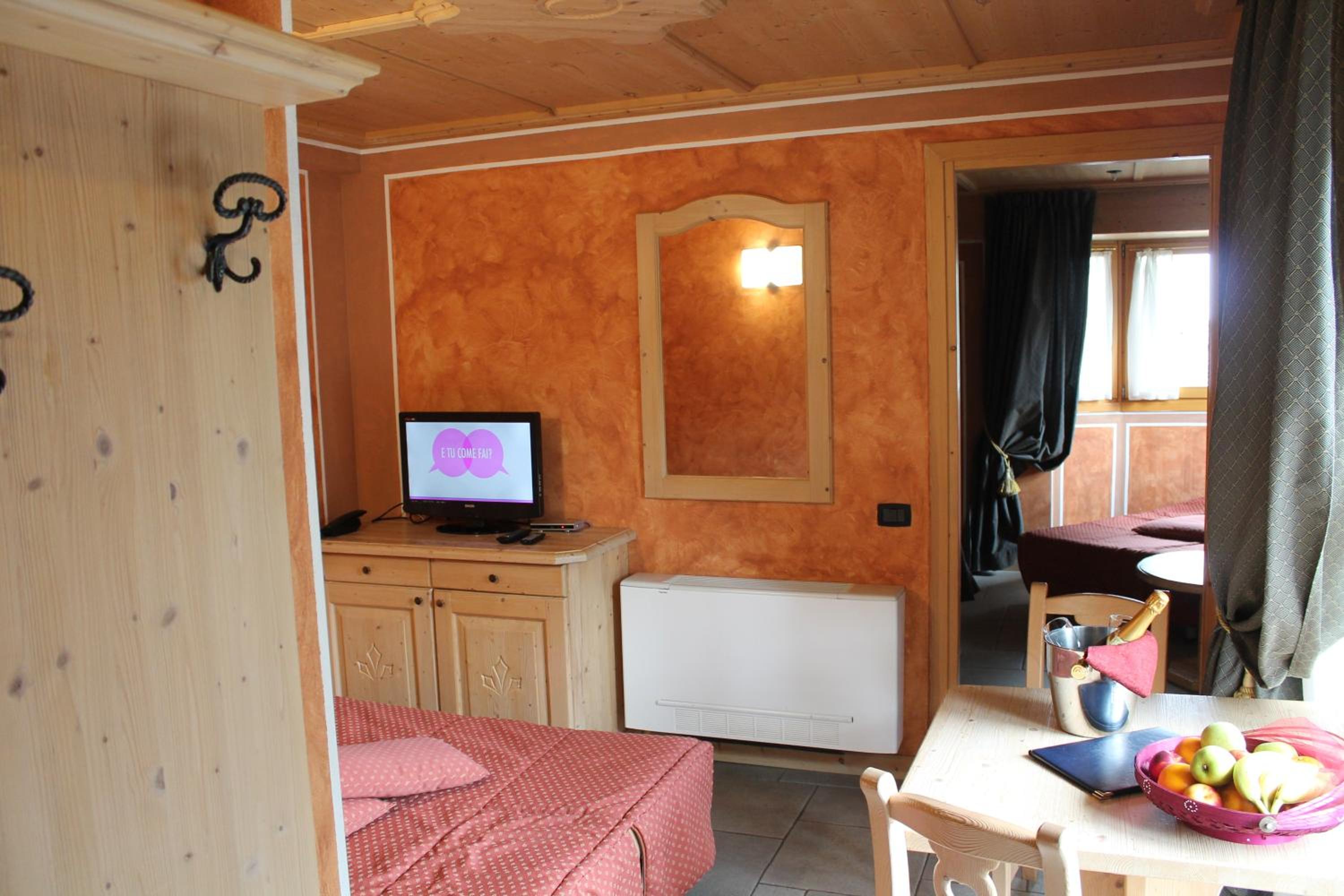 Deluxe Junior Suite