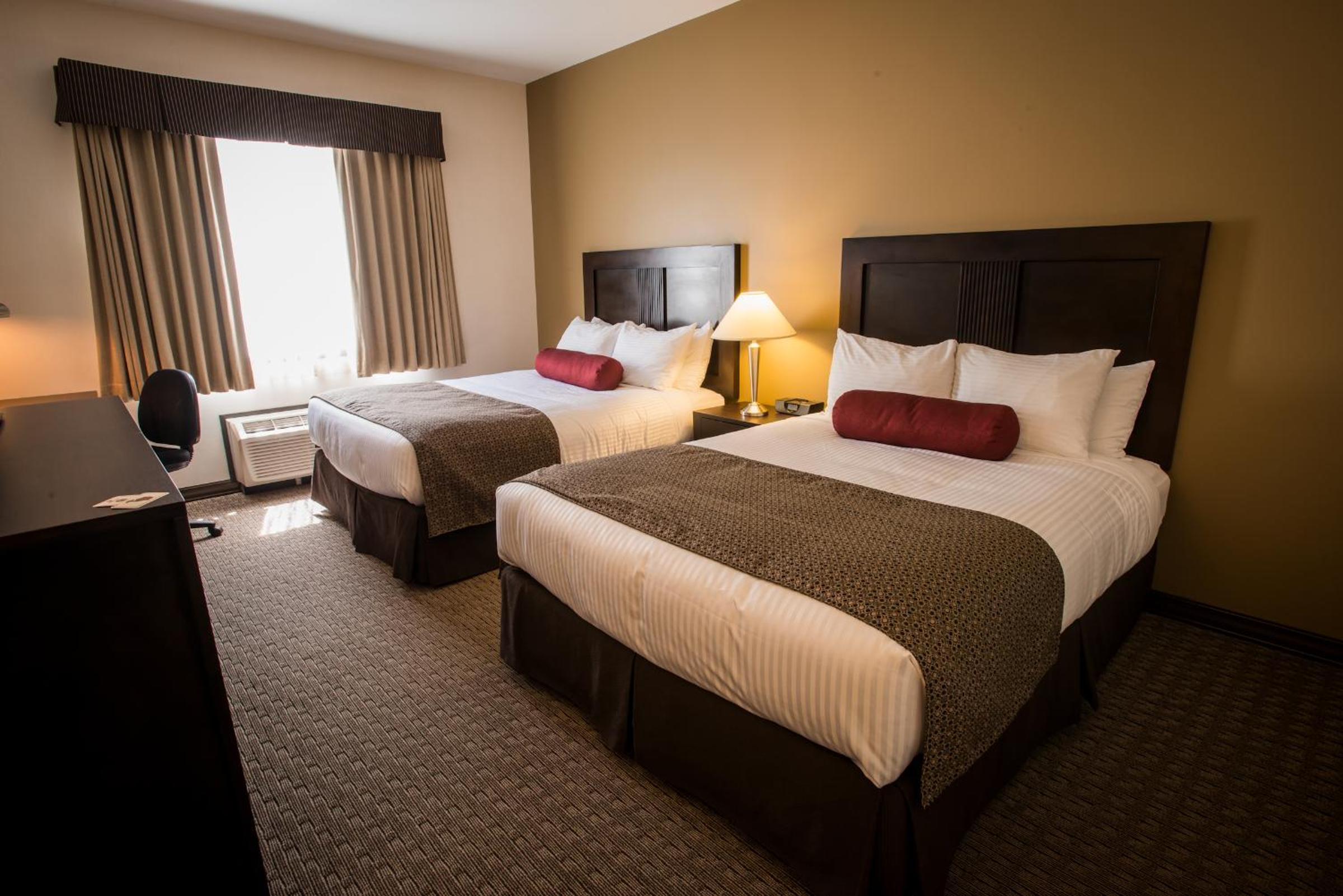 Queen Room with Two Queen Beds - Non-Smoking
