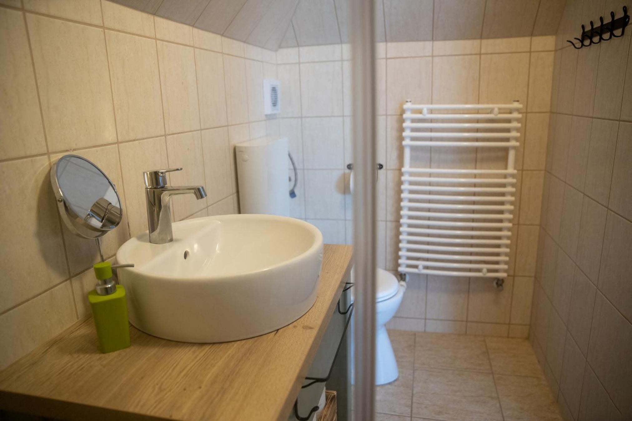 Standard Double or Twin Room photo 3