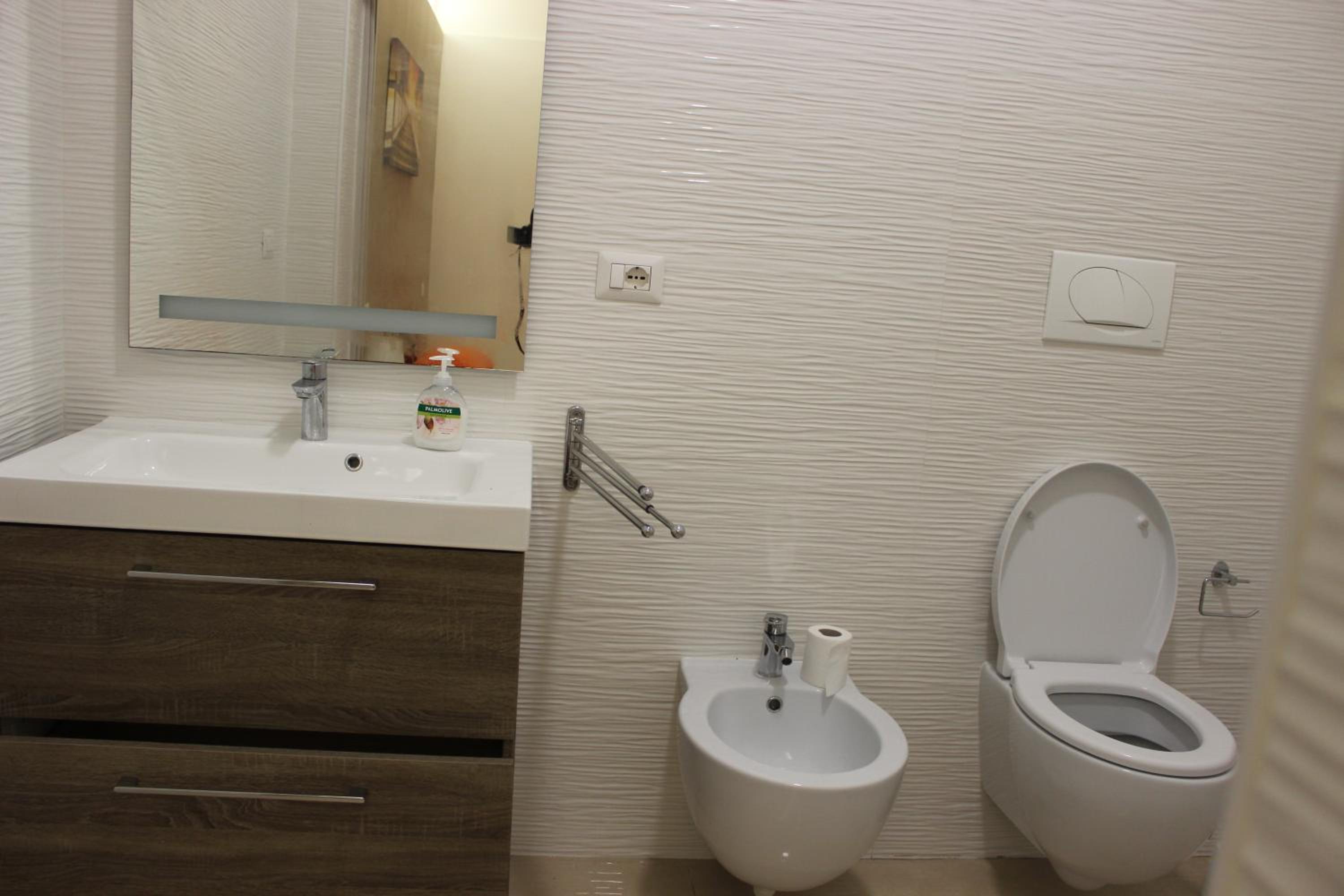Three-Bedroom Villa photo 2