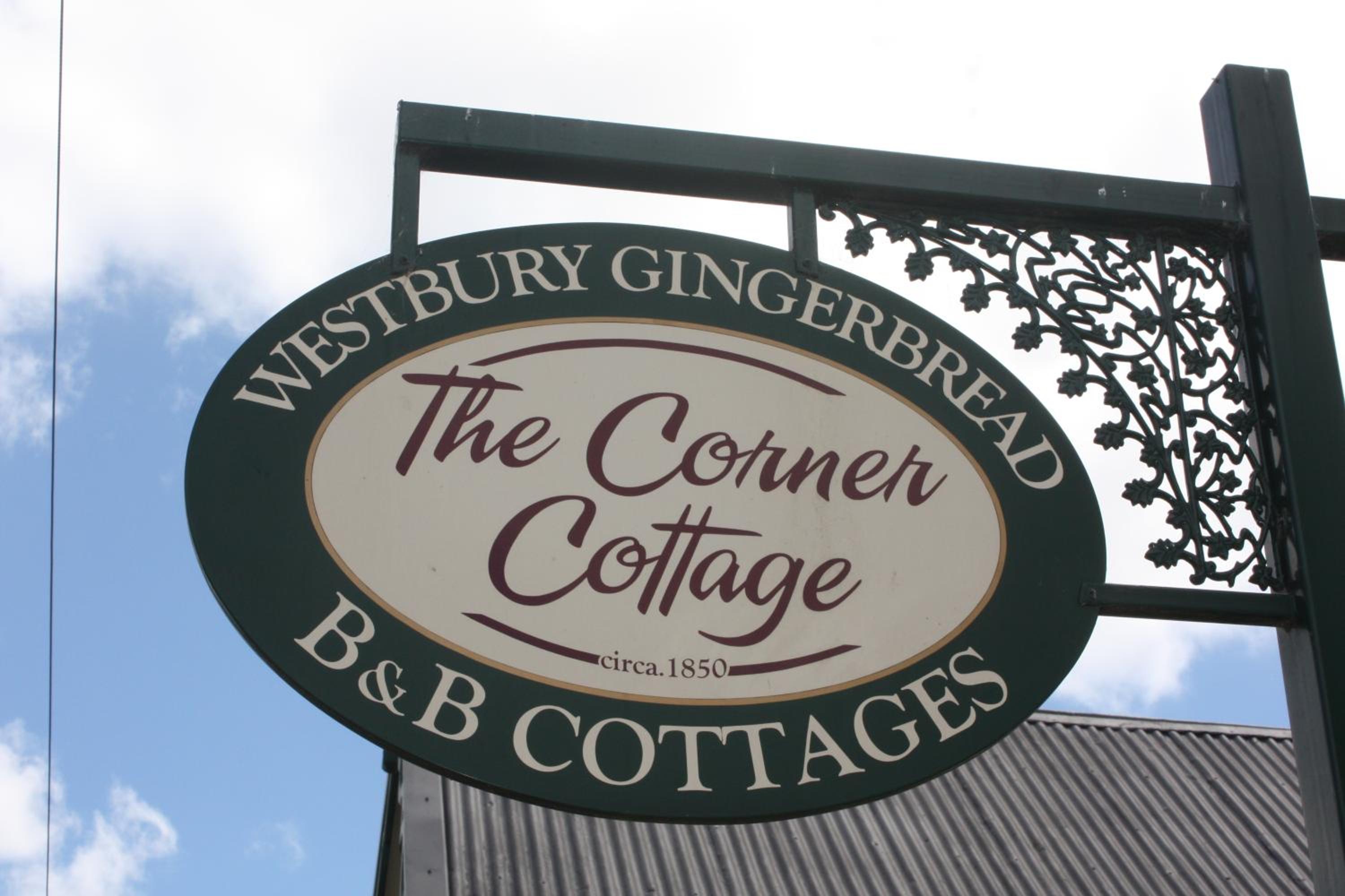 The Corner Cottage - Photo 4