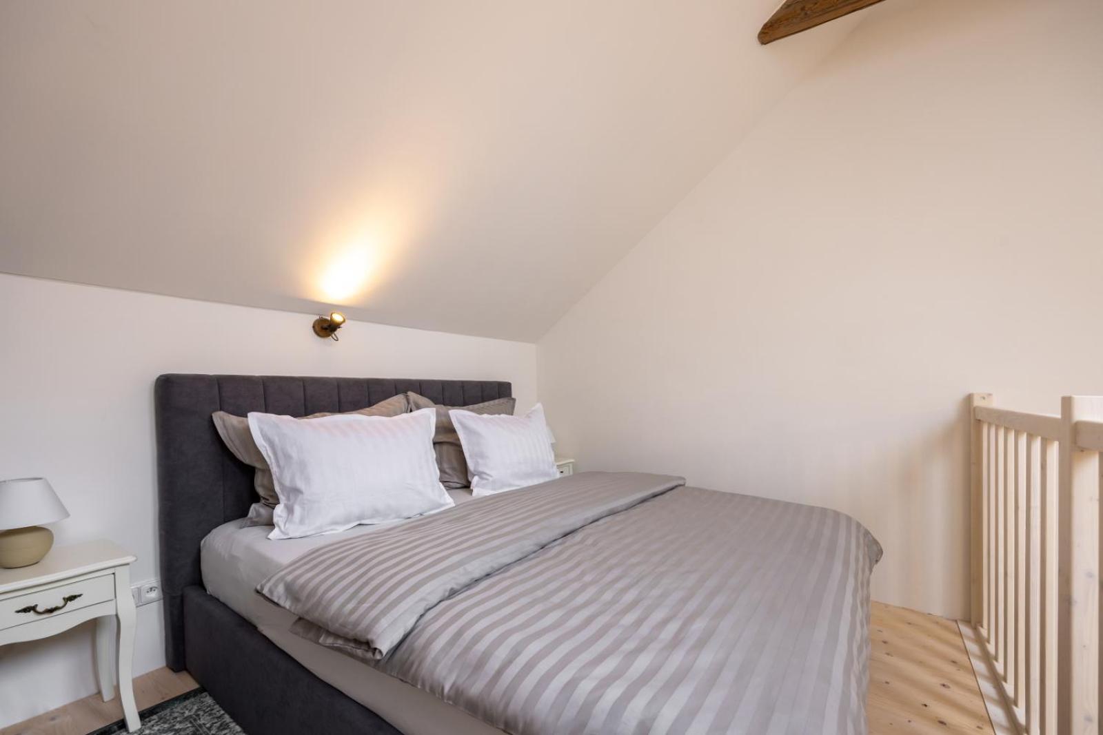One-Bedroom House photo 1