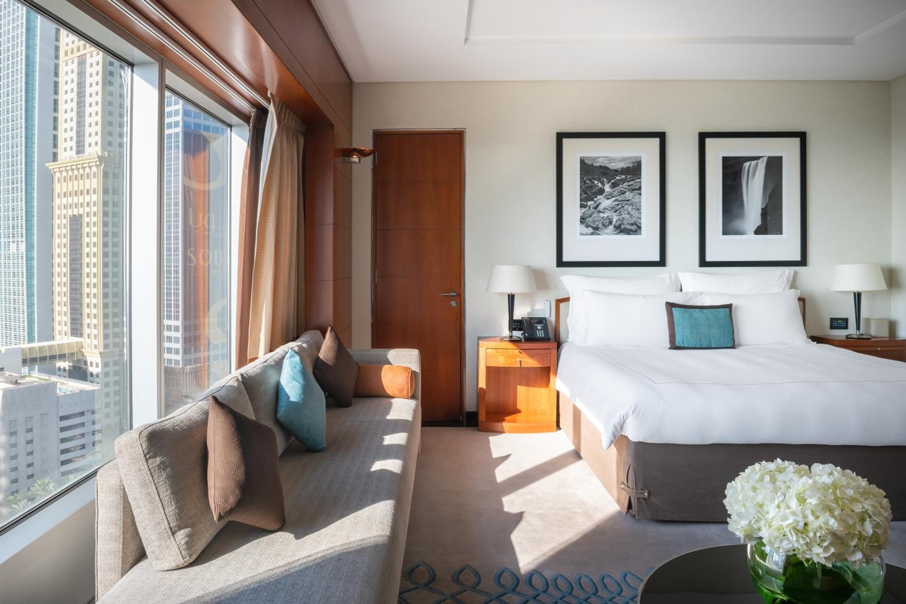 Deluxe Room with City Views and Direct Connectivity to Museum of the Future and Dubai Metro thumbnail 6