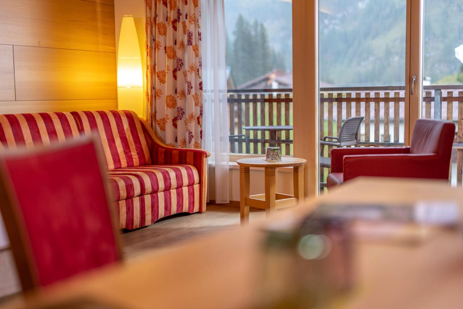 Superior Suite - Photo 2