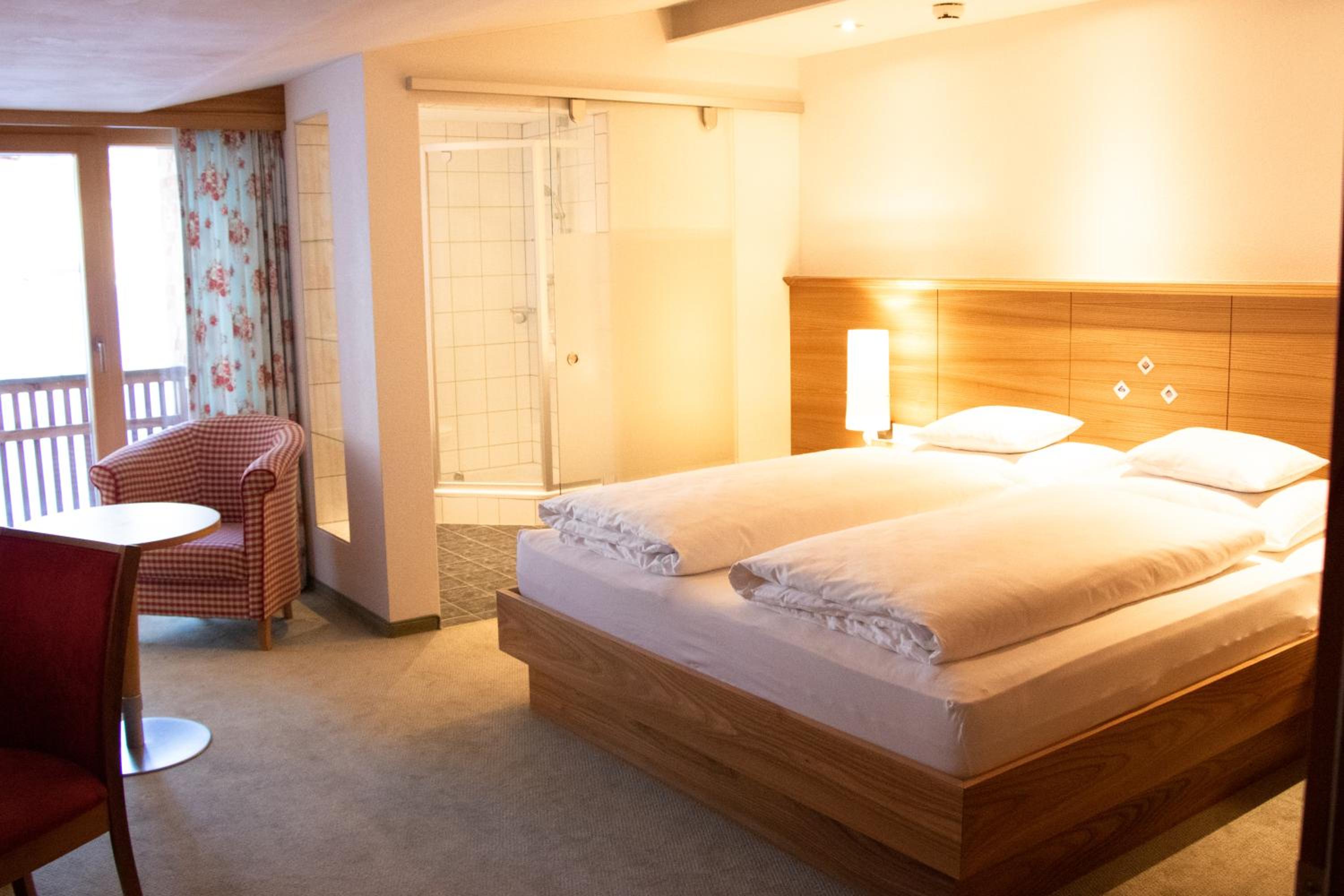 Classic  Double Room - Photo 5