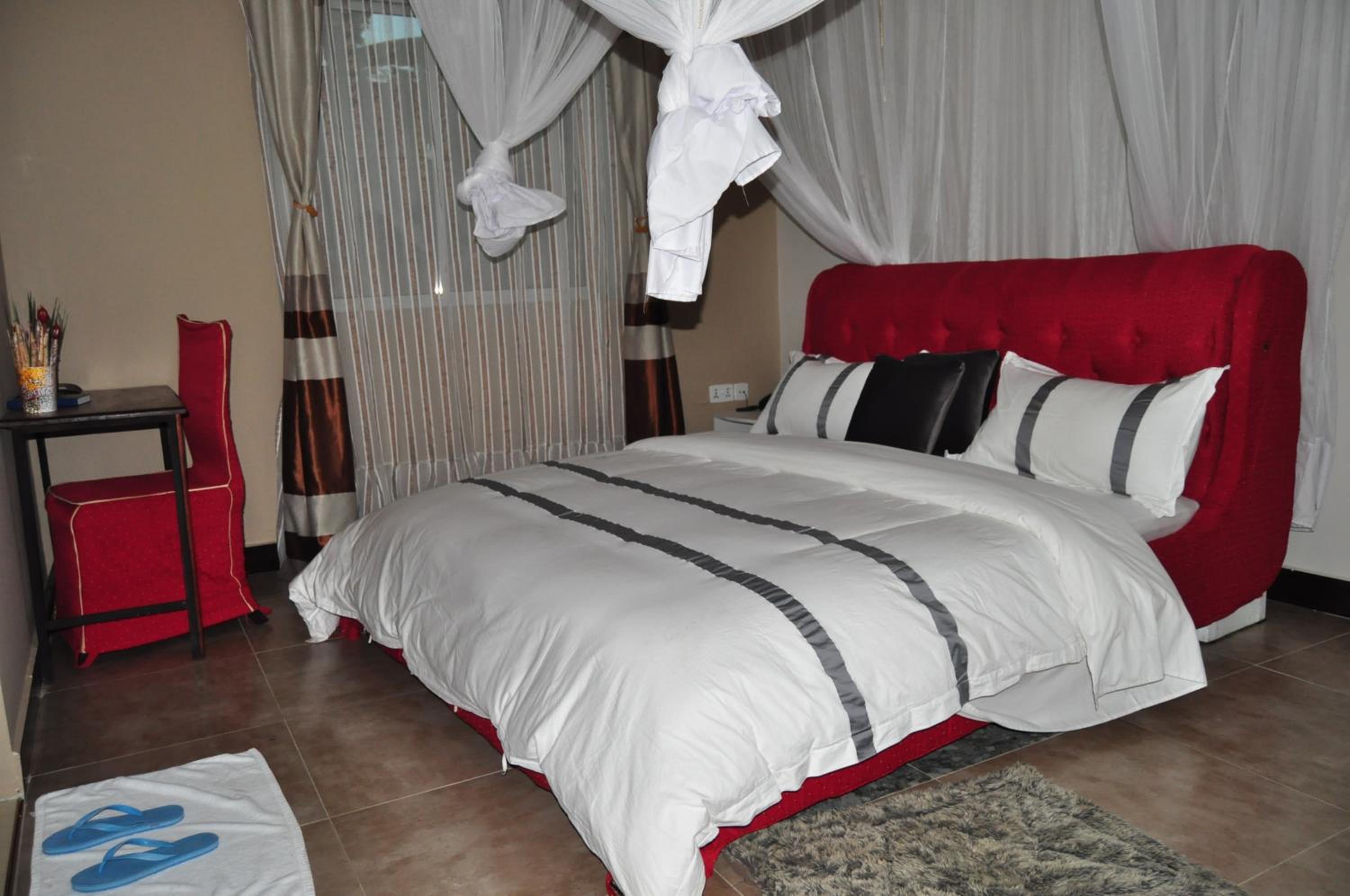 Standard Double Room - Photo 1