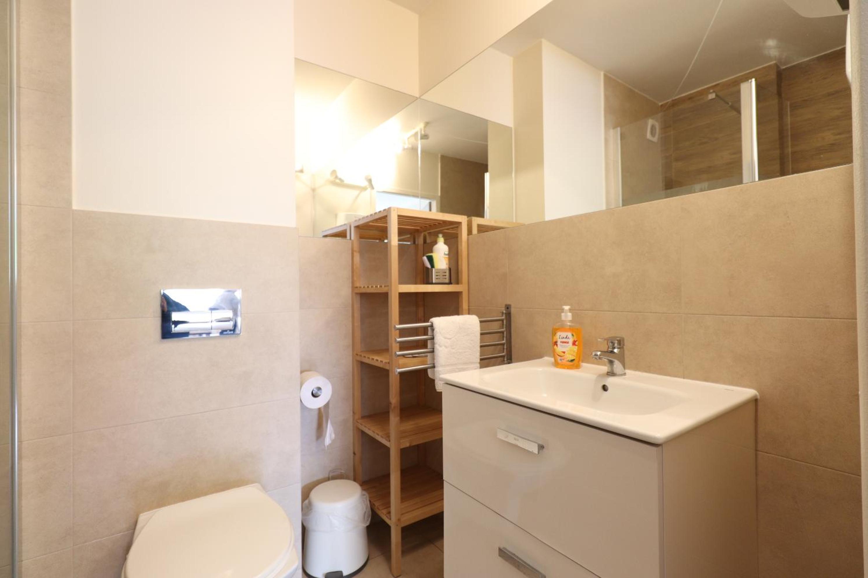 Deluxe Double Room - Photo 2