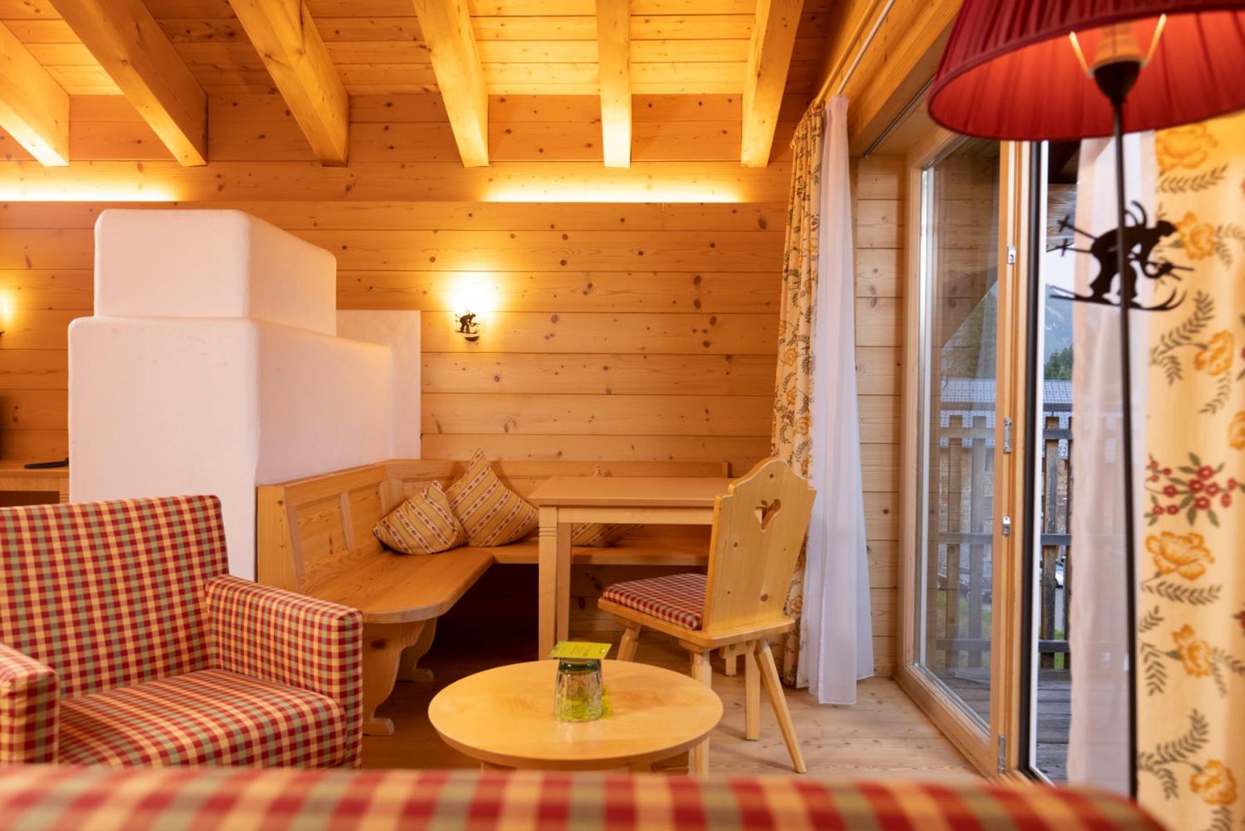 Suite with Tilled Oven - Photo 1