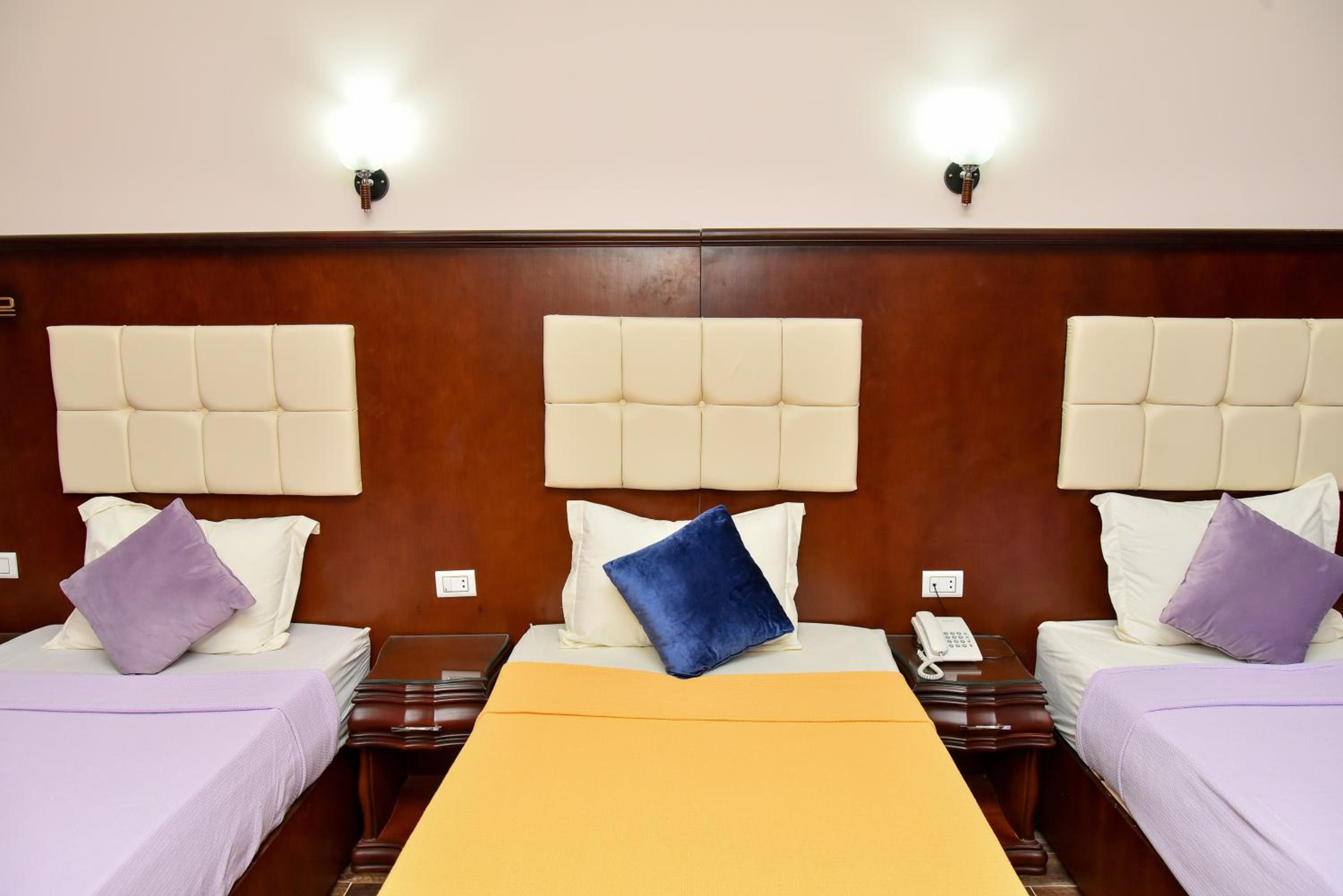 Triple Room - Photo 8