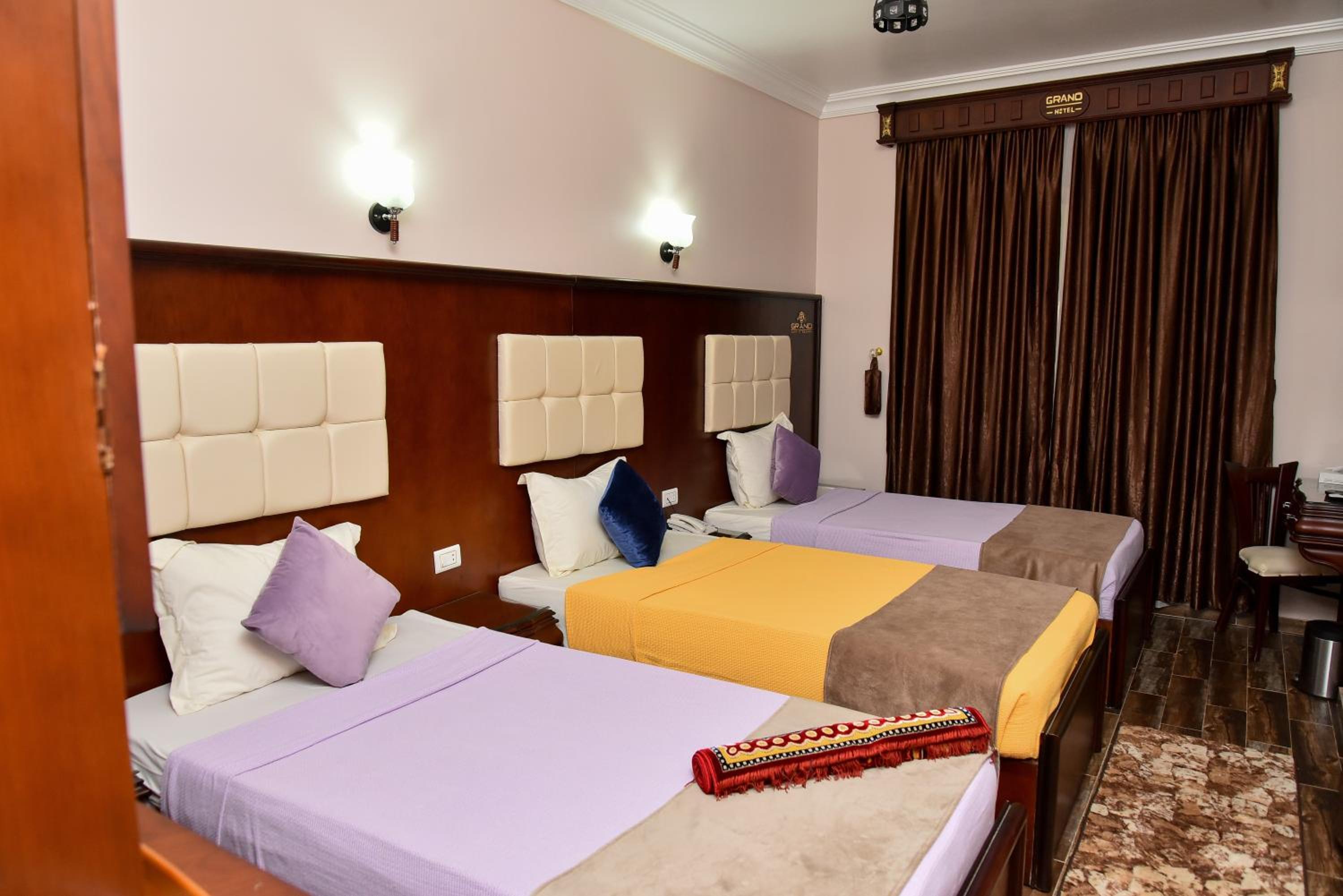 Triple Room - Photo 12
