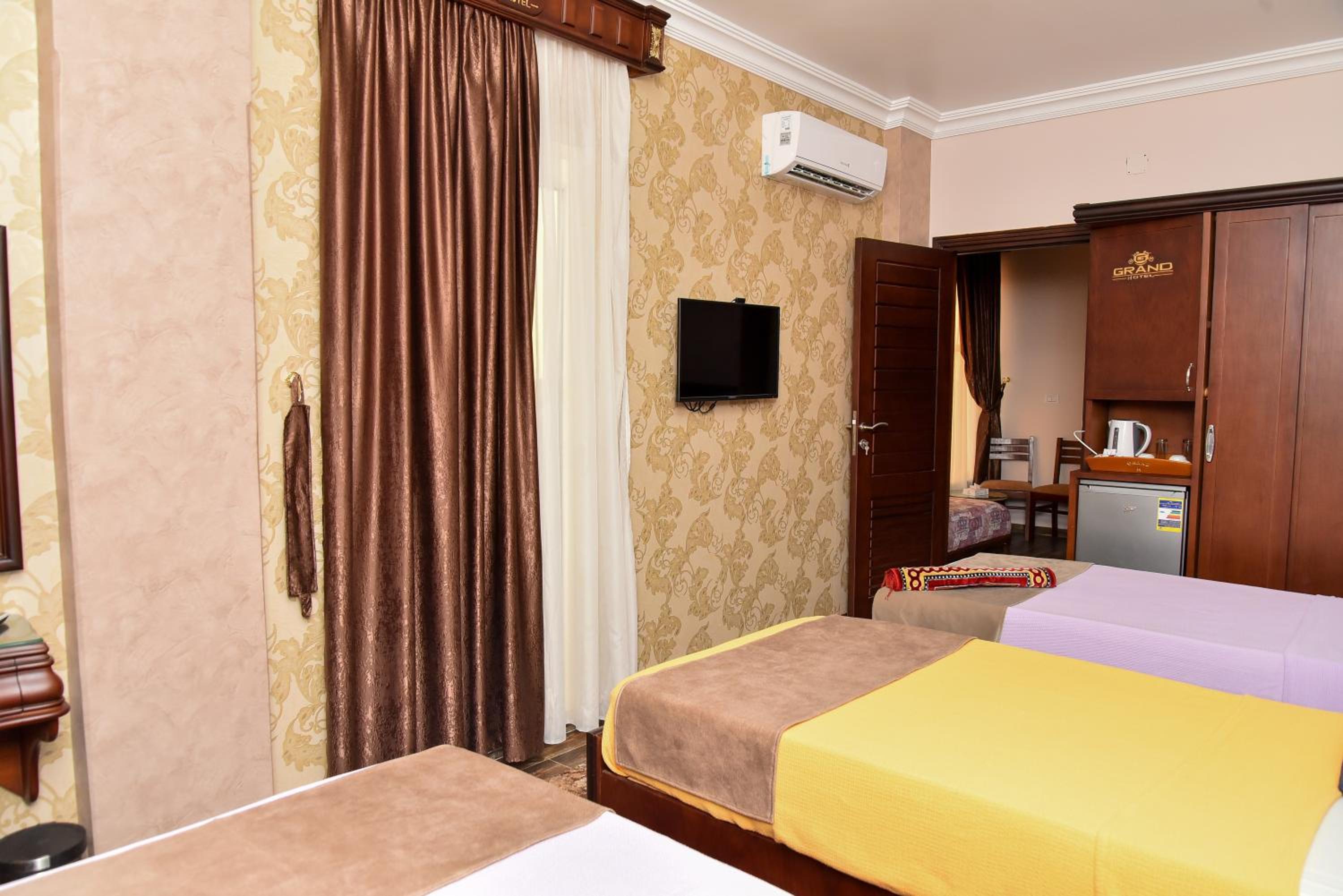 Triple Room - Photo 11