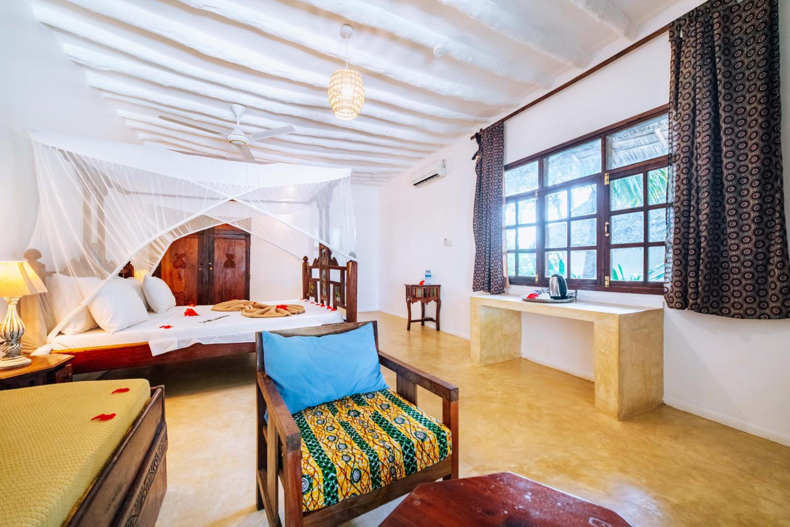 Deluxe Beach Front Room