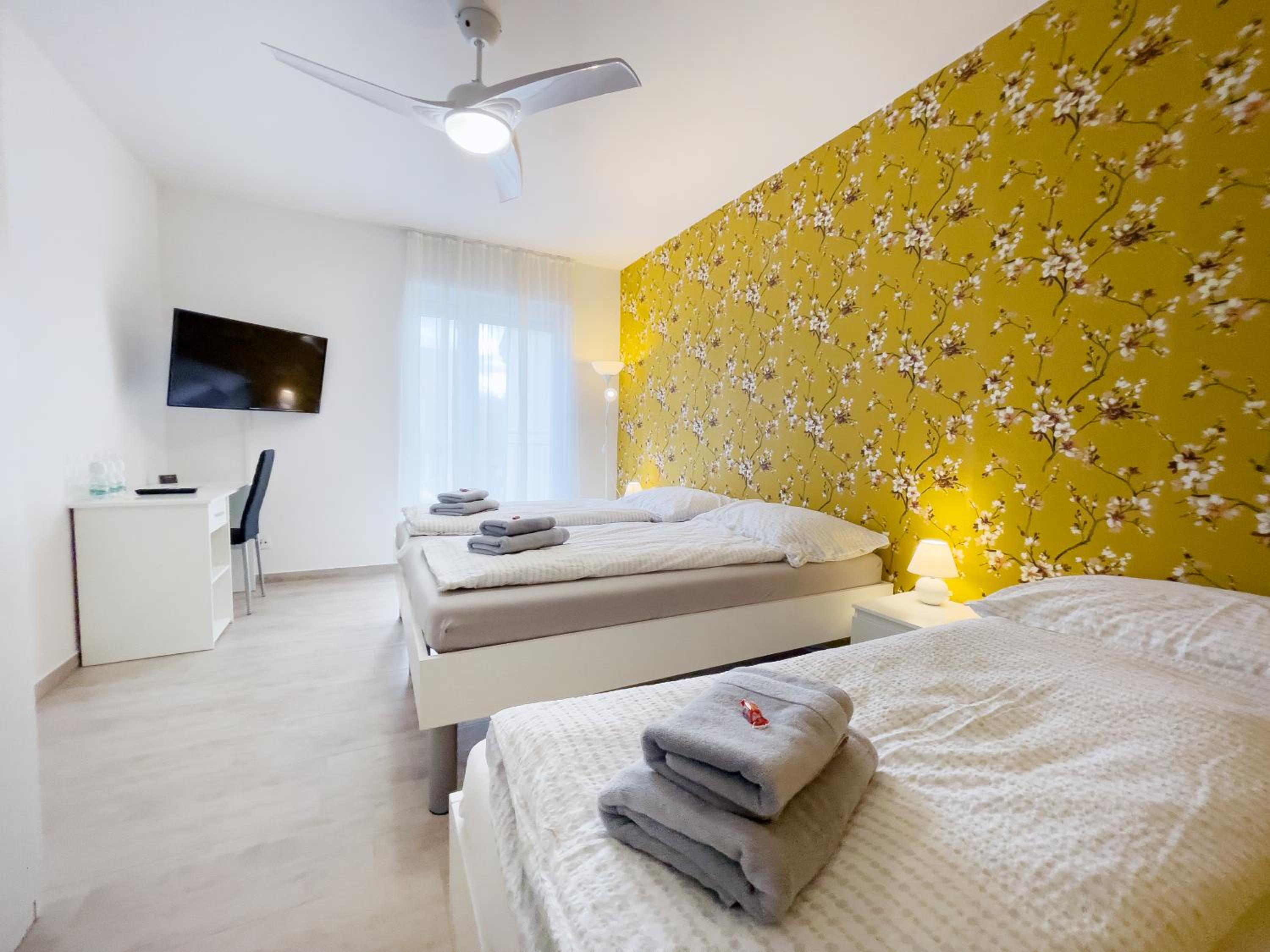Triple Room
