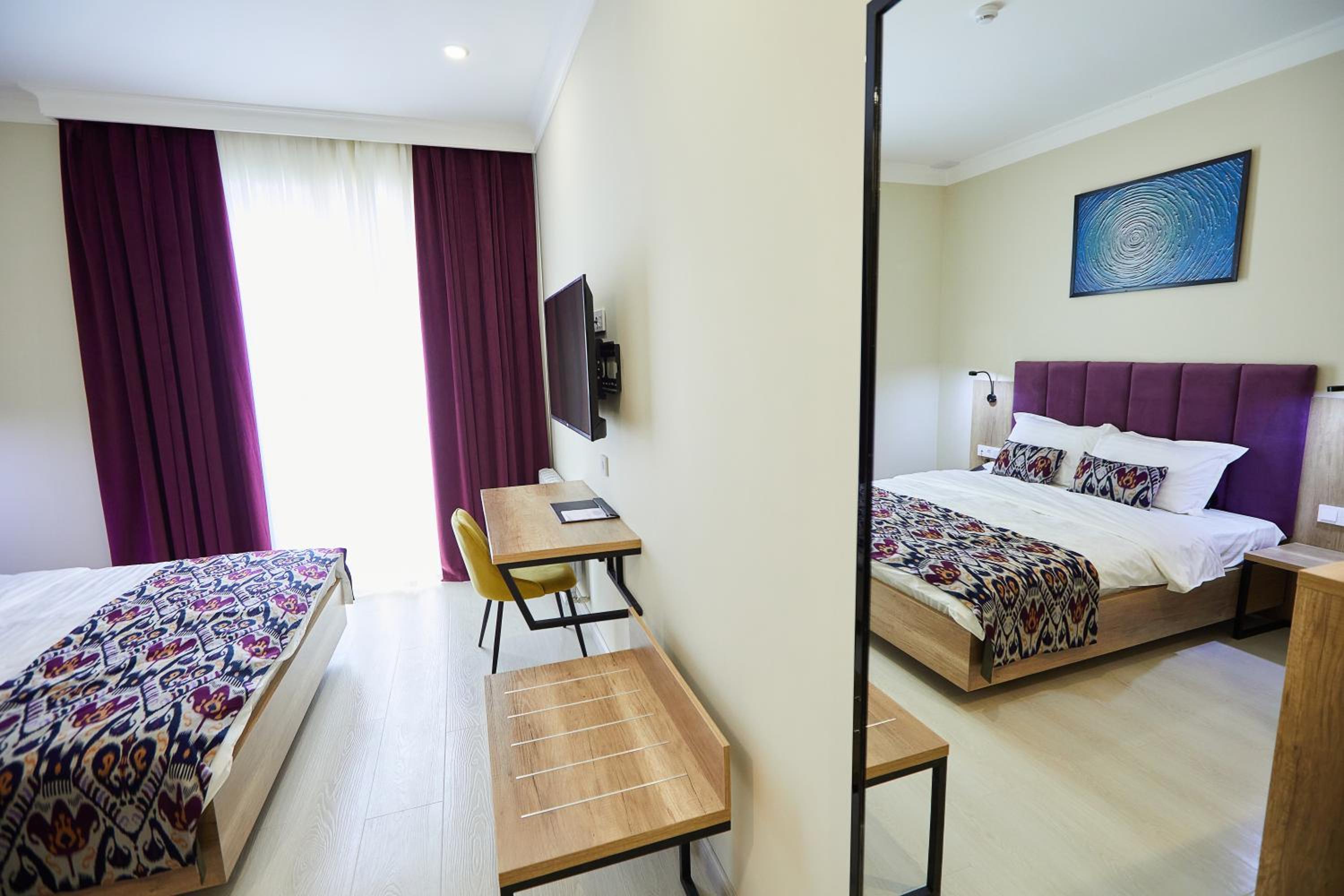 Double Room - Photo 3