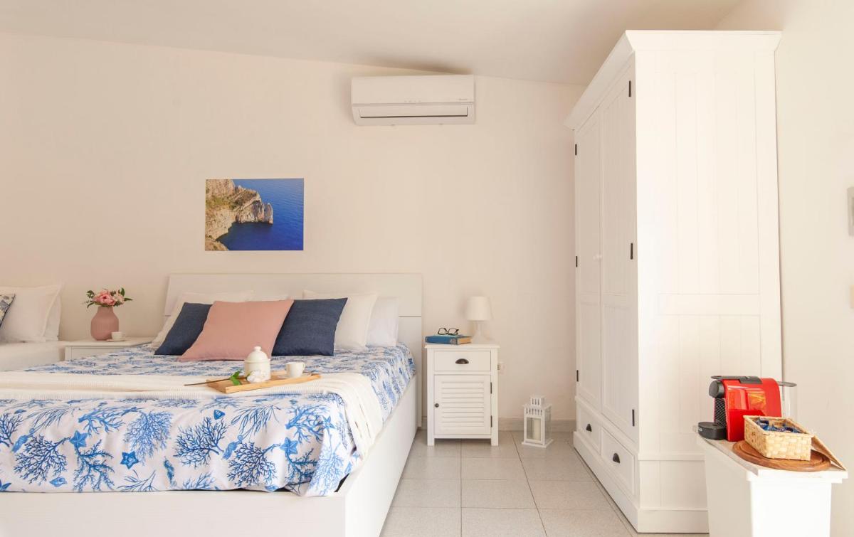 Standard Triple Room photo 2