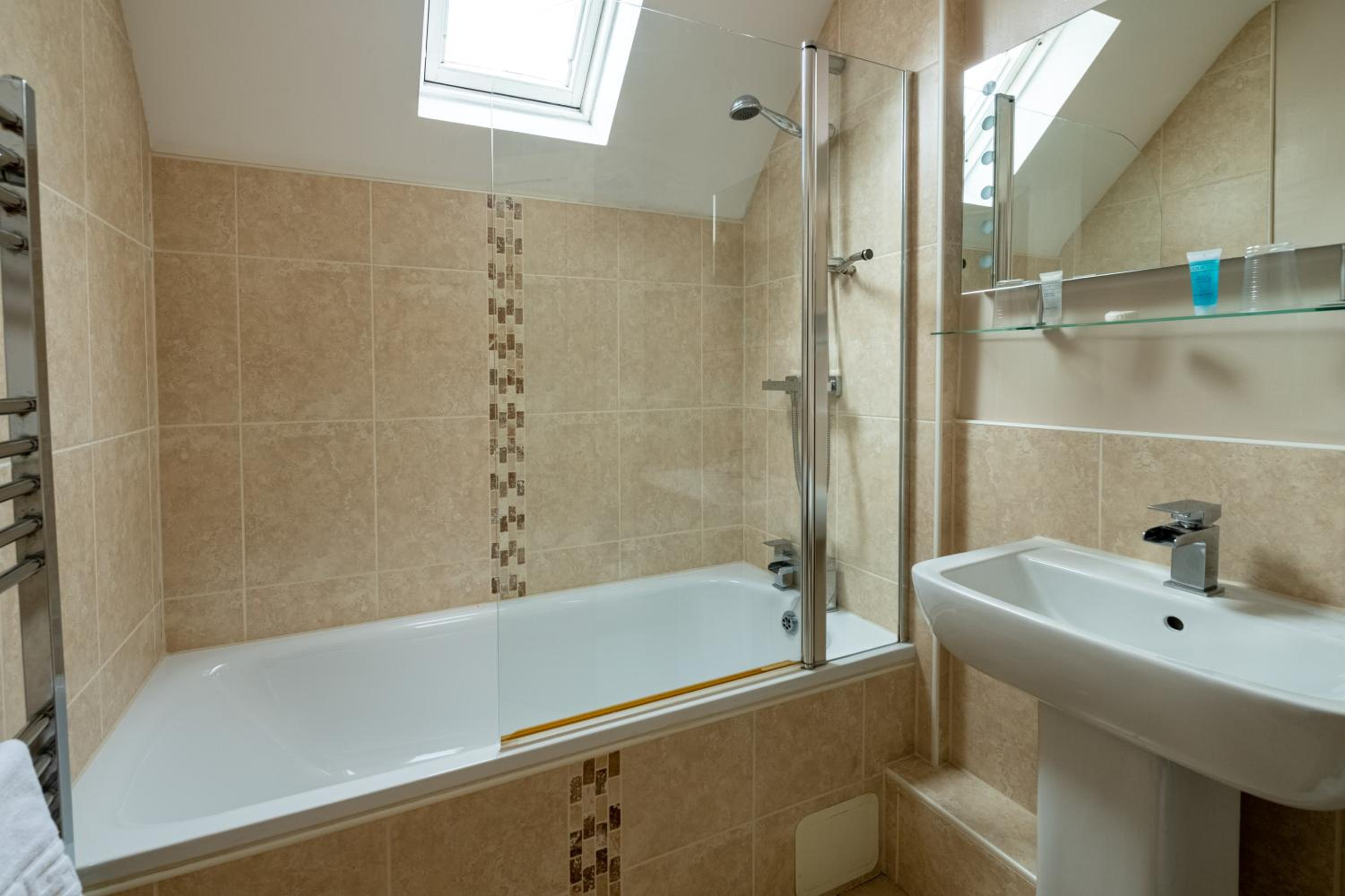 Standard Double Room - Non-Smoking - Photo 1