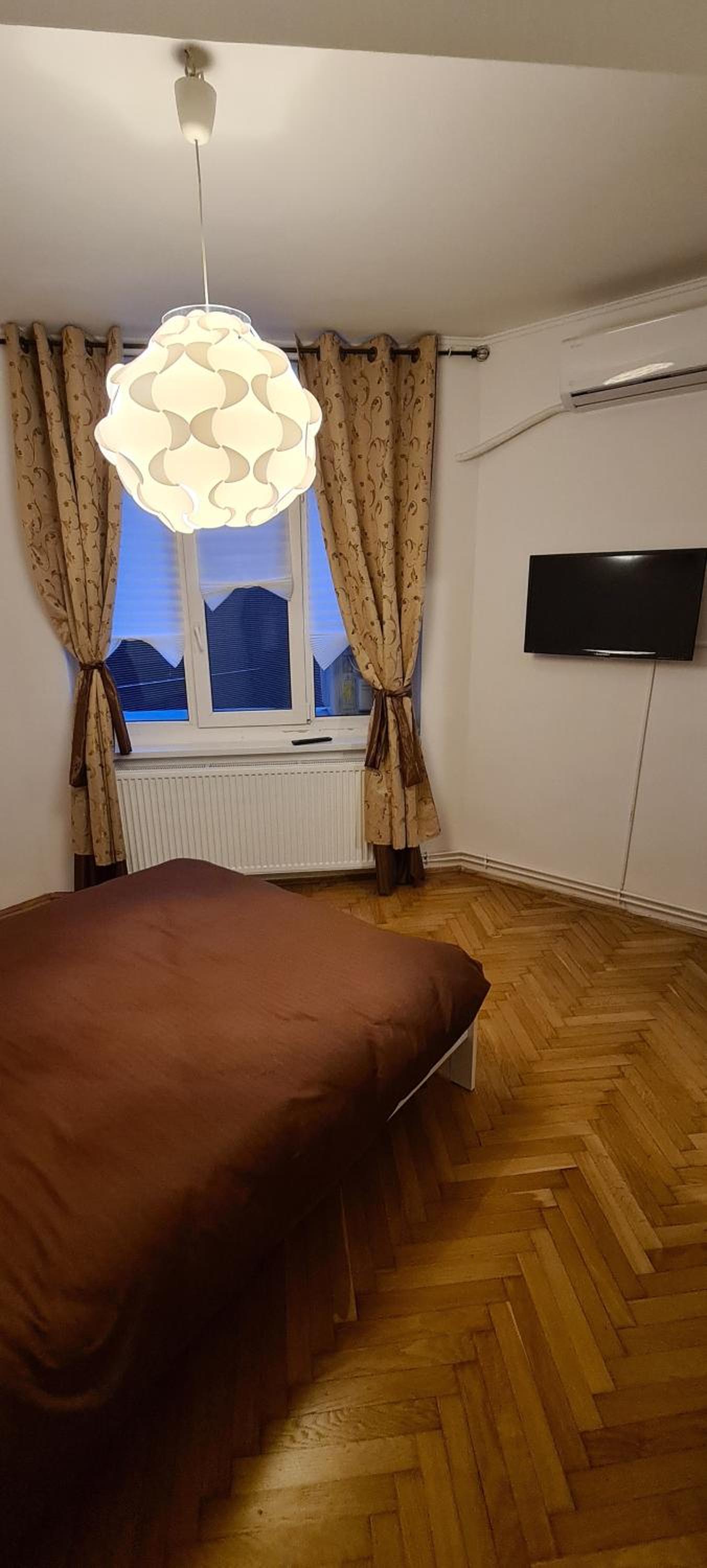 Two-Bedroom Apartment - Photo 4
