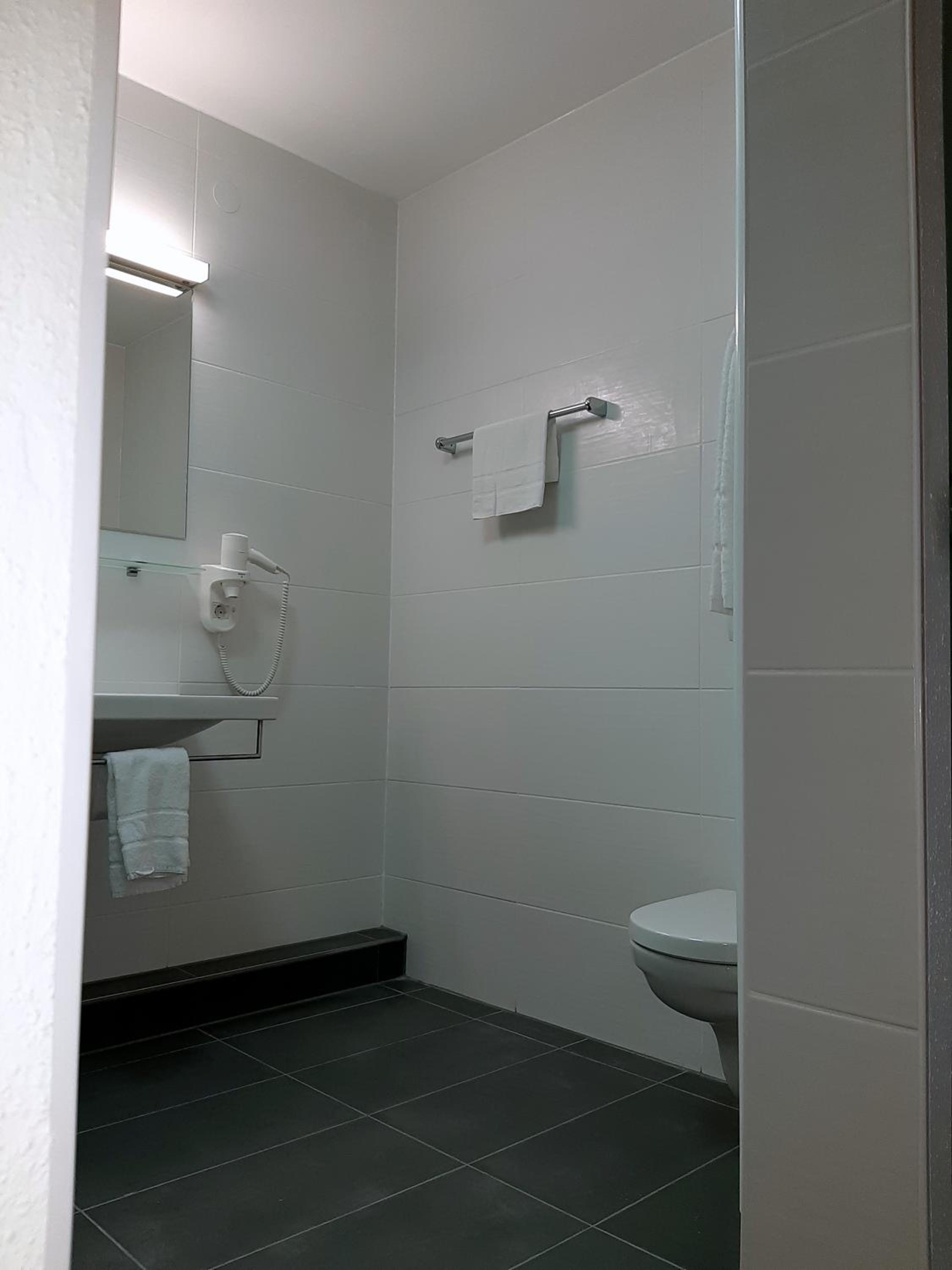 Triple Room with Shower photo 2