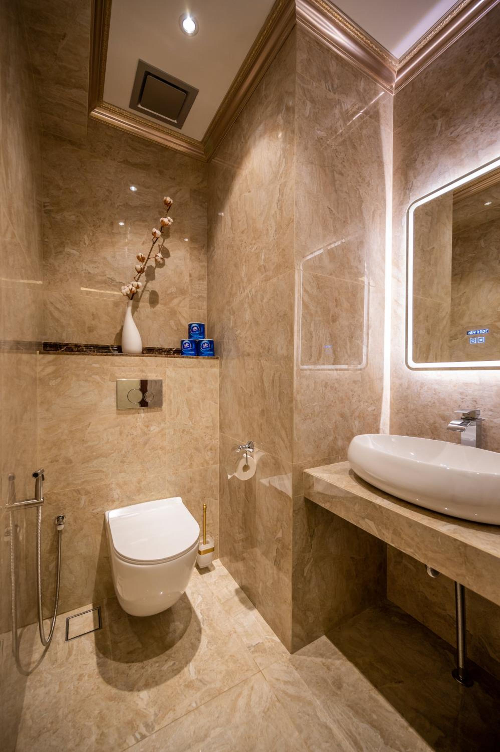 Double Room - Photo 8