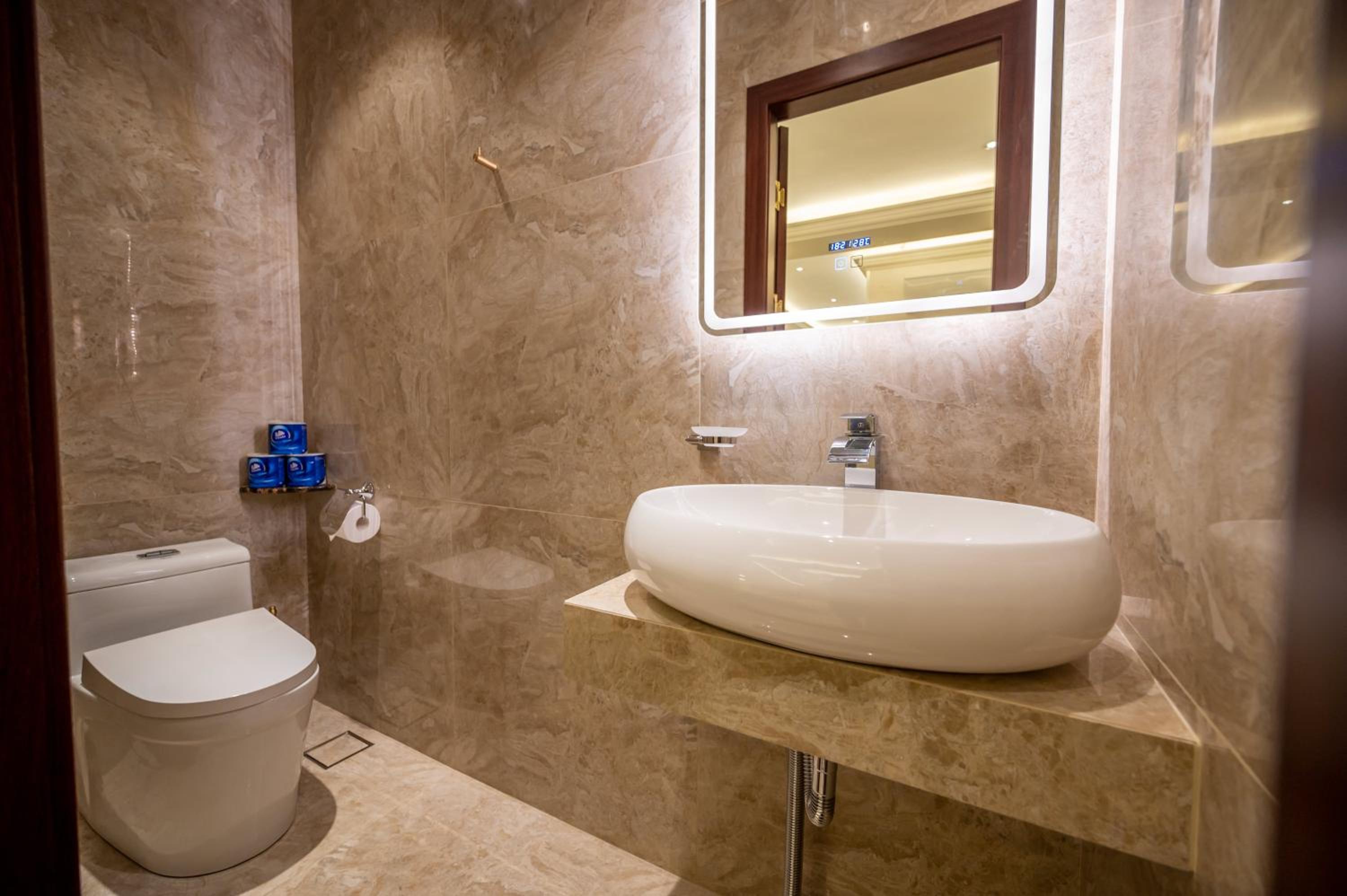 Standard Double Room - Photo 45