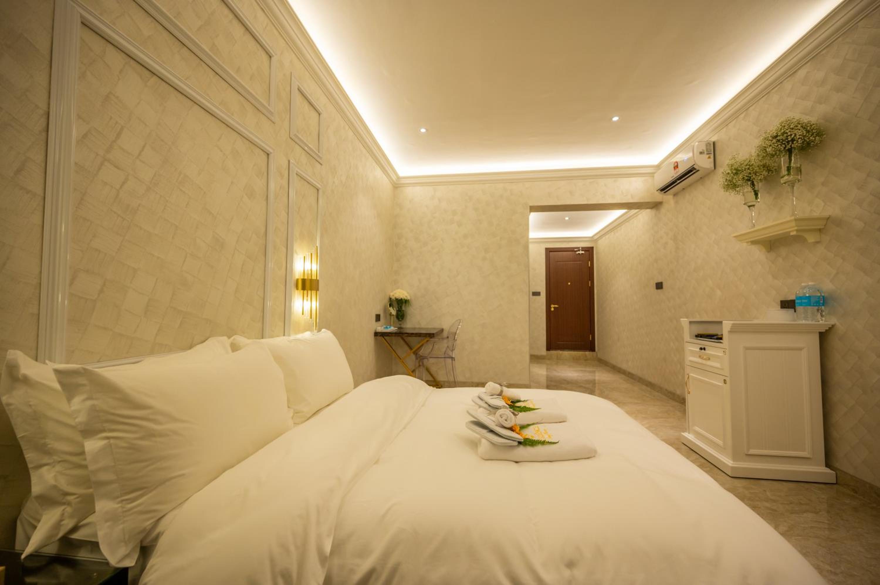 Double Room - Photo 2