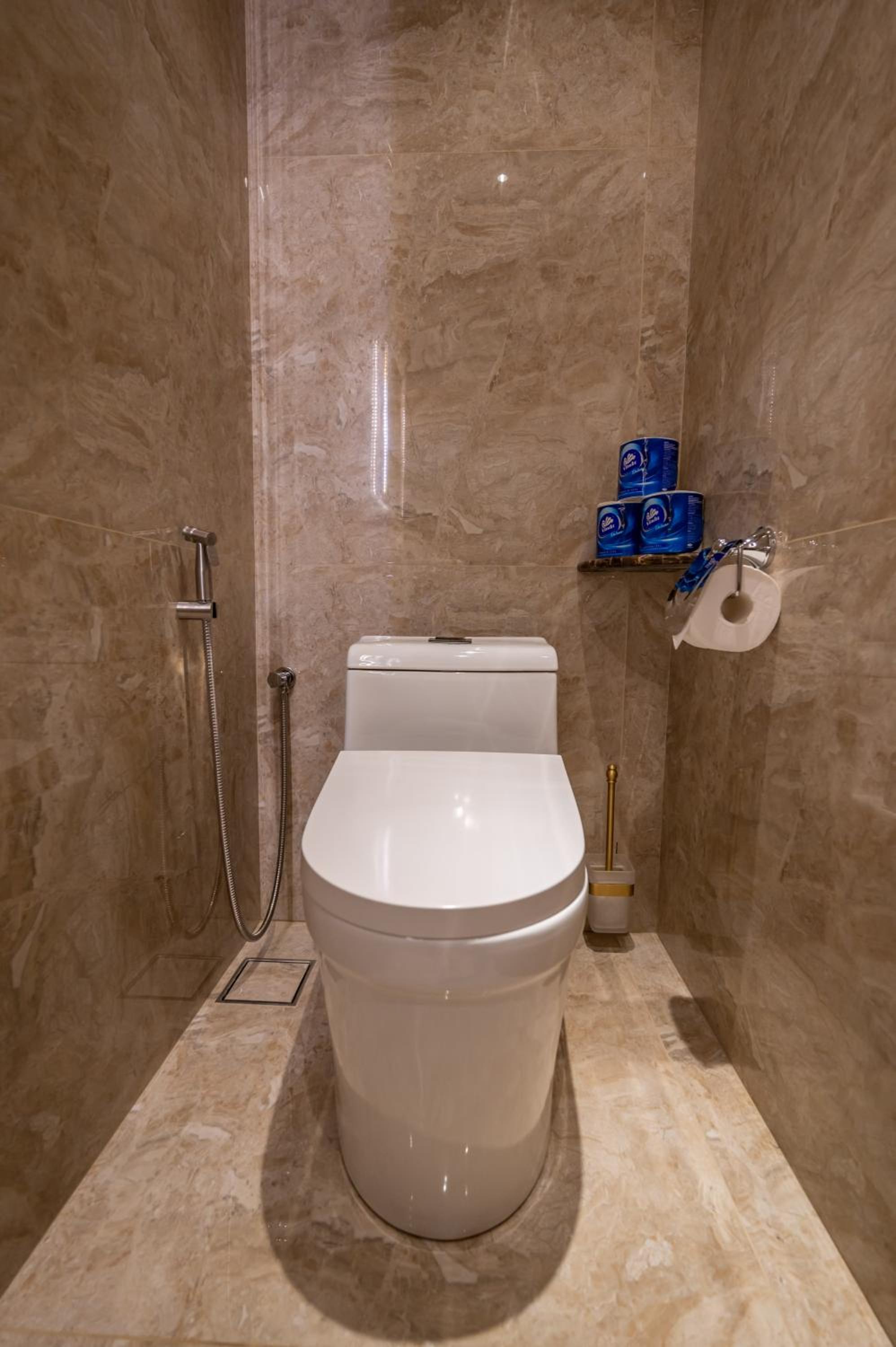 Standard Double Room - Photo 7