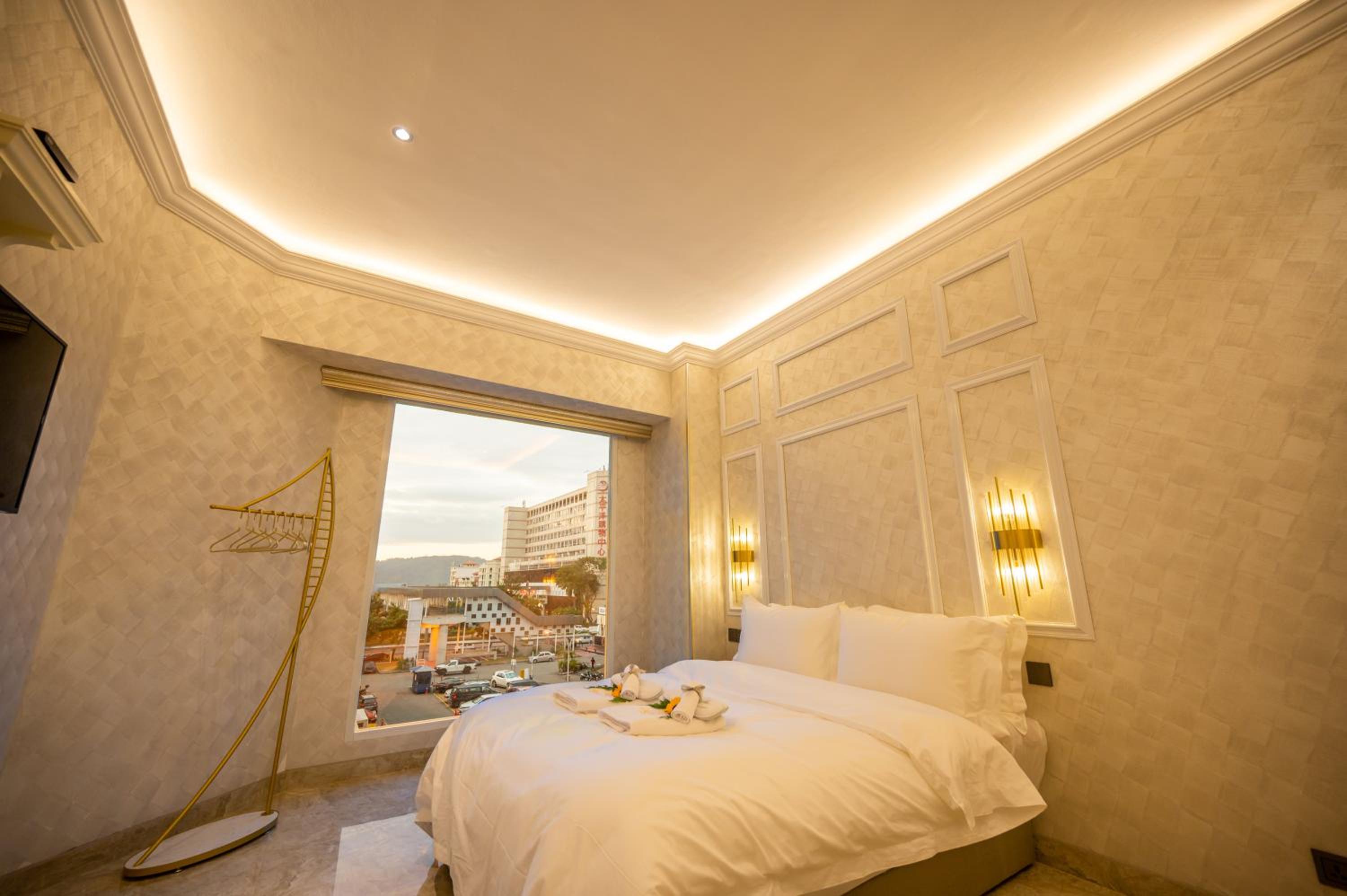 Double Room - Photo 6