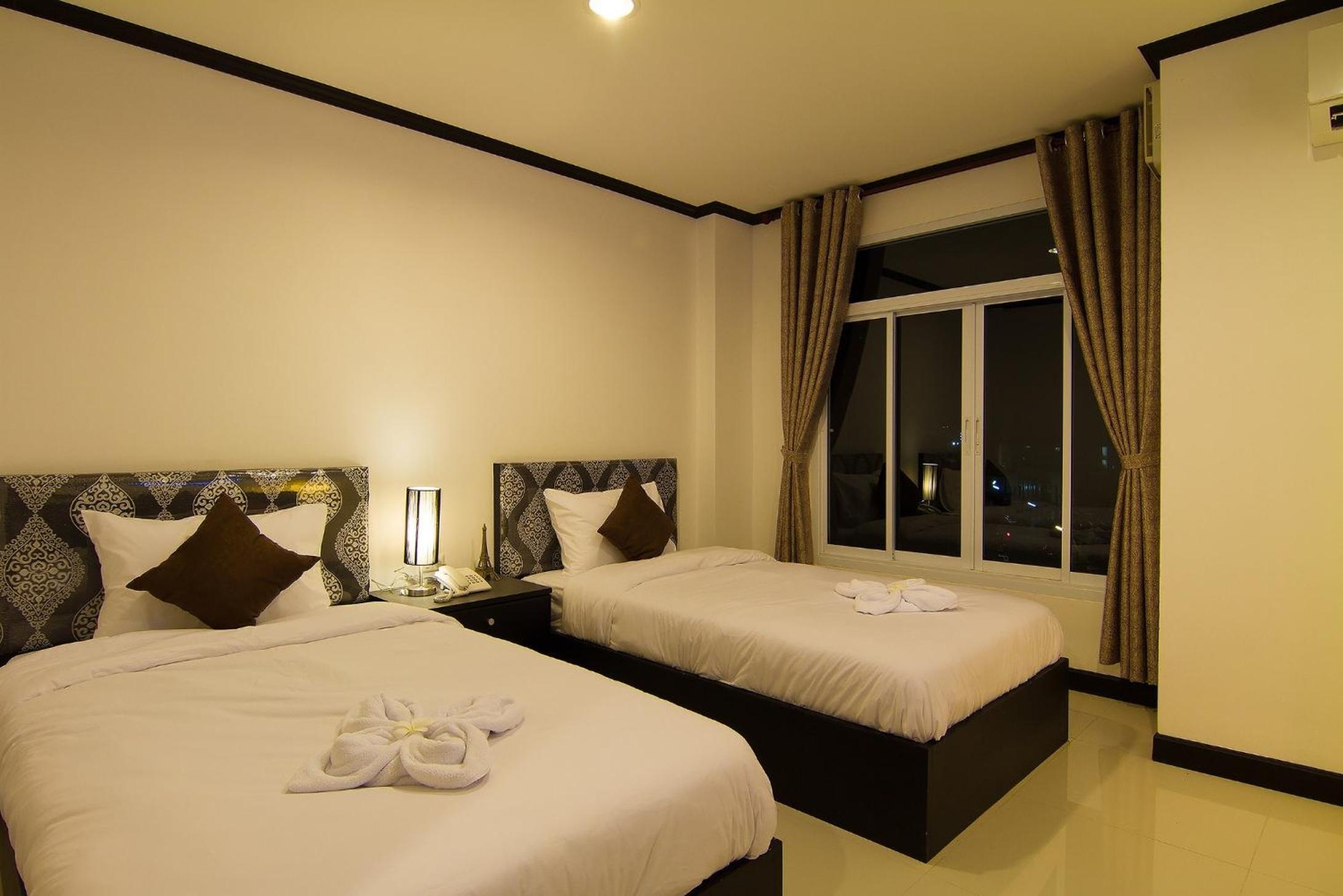 Standard Twin Room photo 1