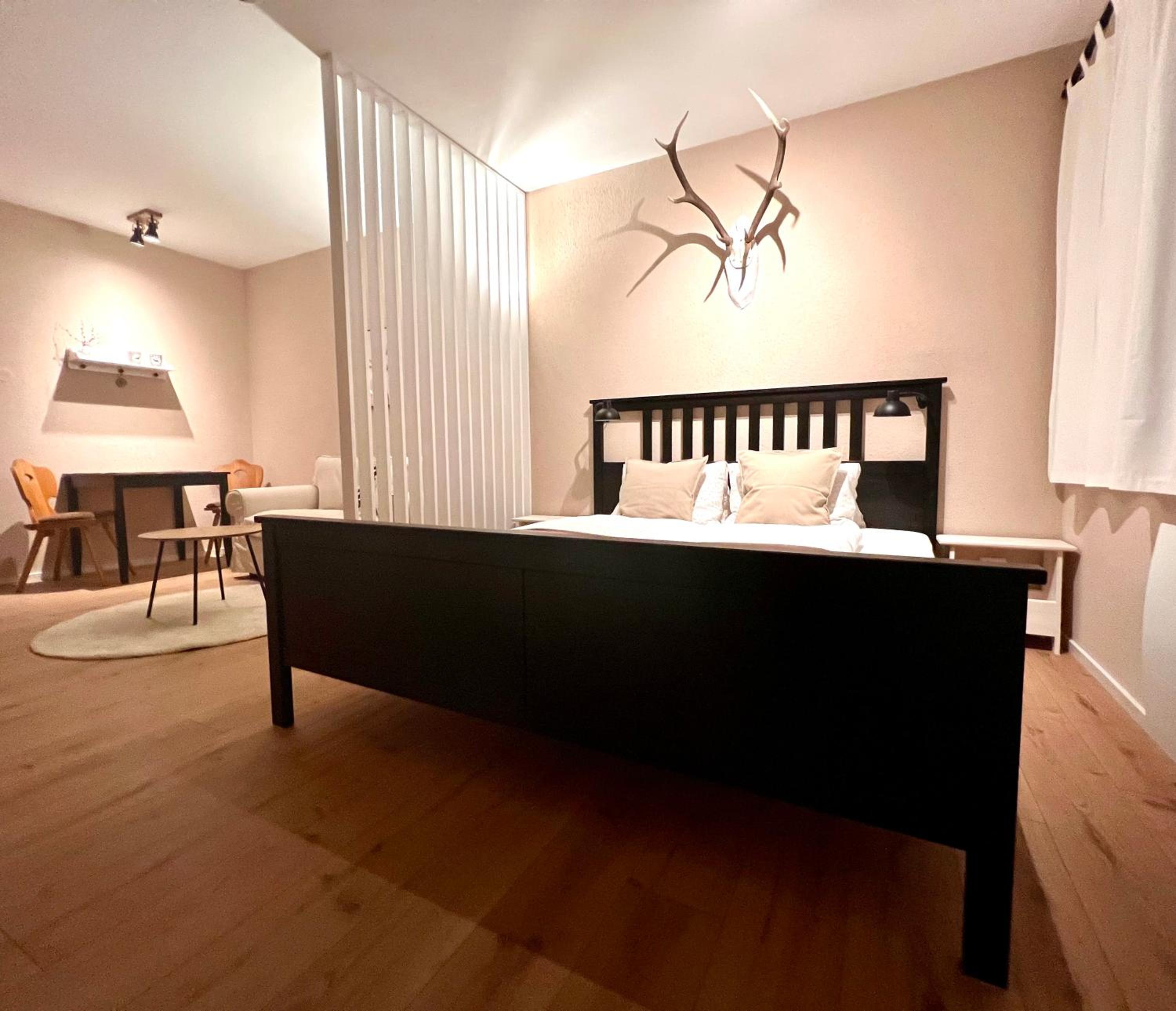 One-Bedroom Apartment - Photo 44