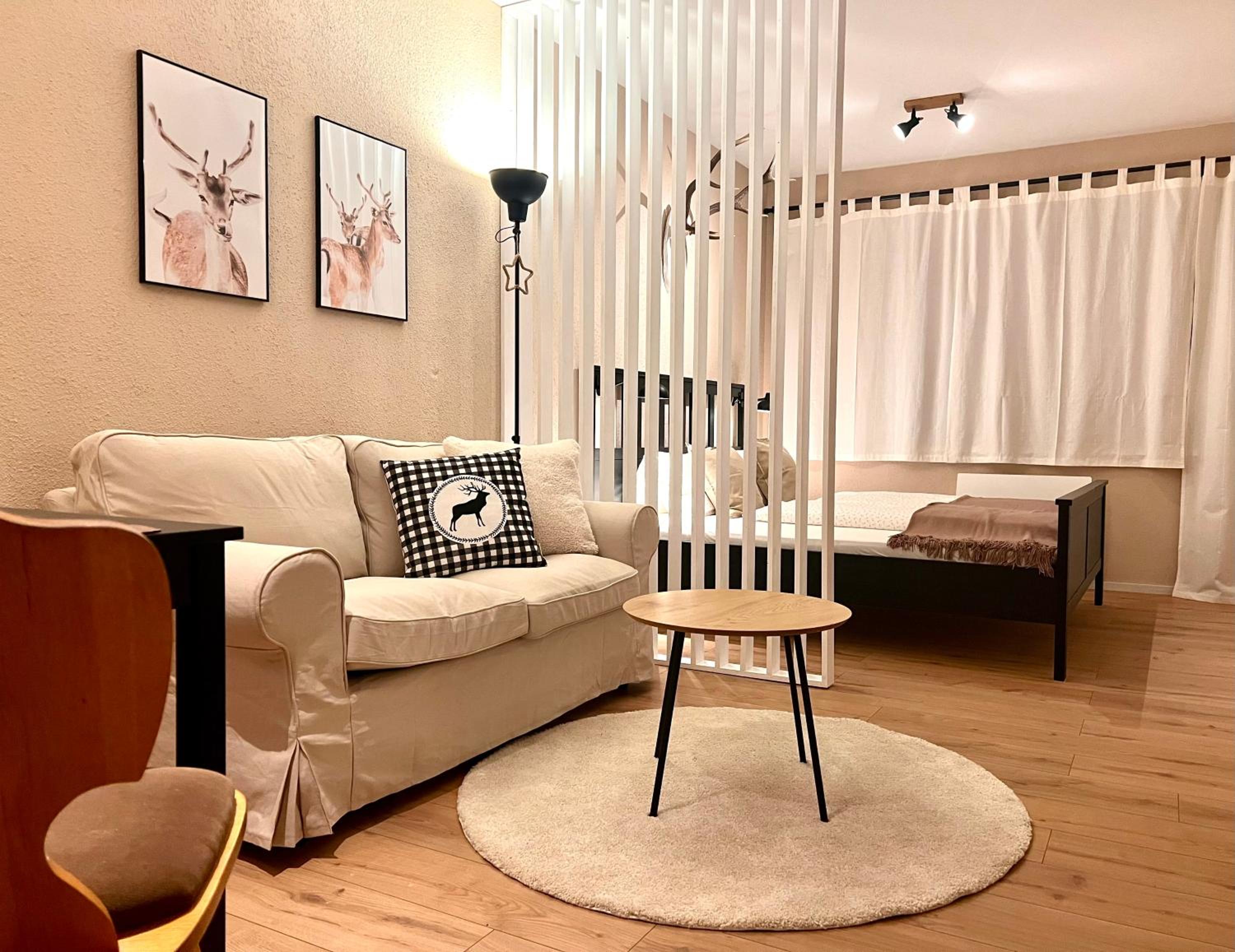 One-Bedroom Apartment - Photo 1