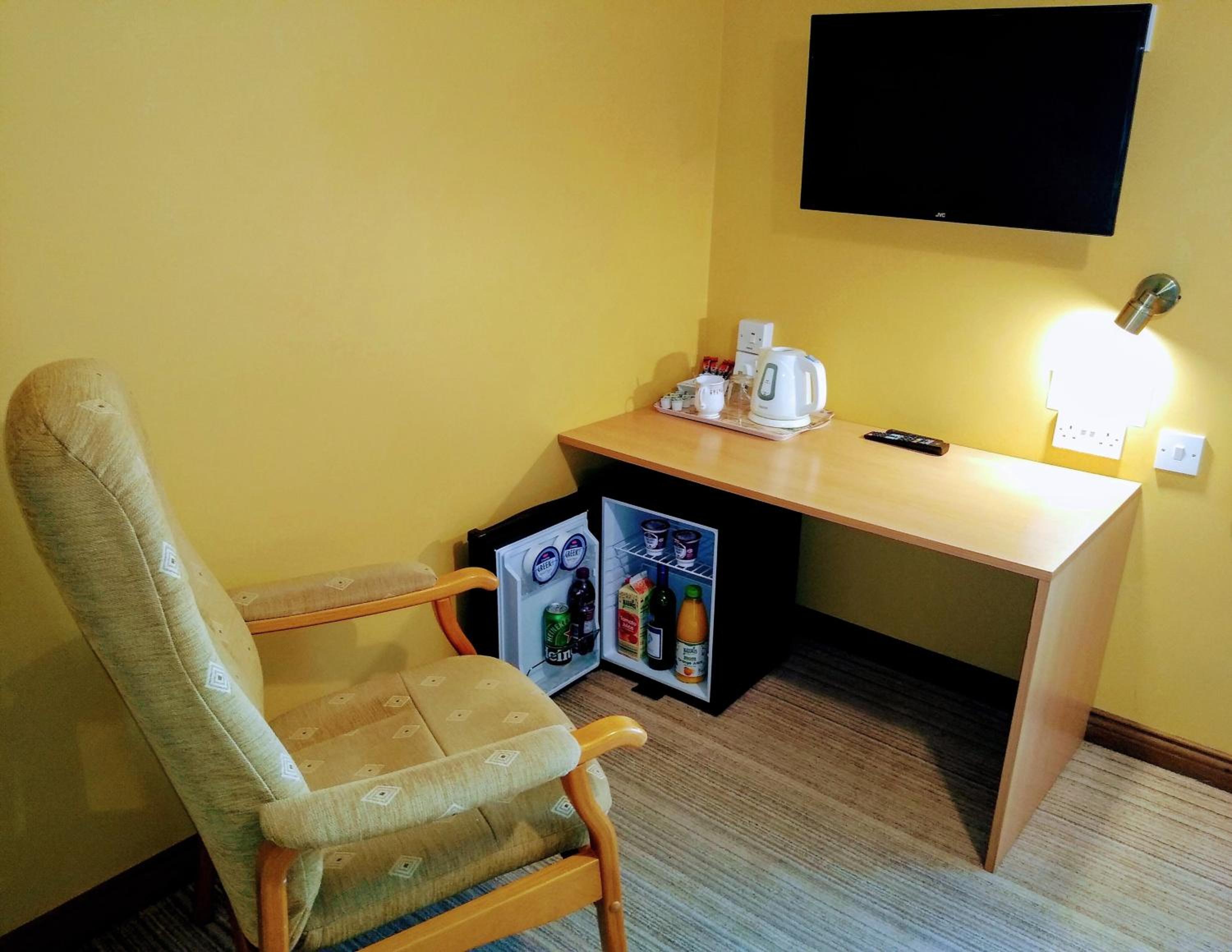 Large Single Room