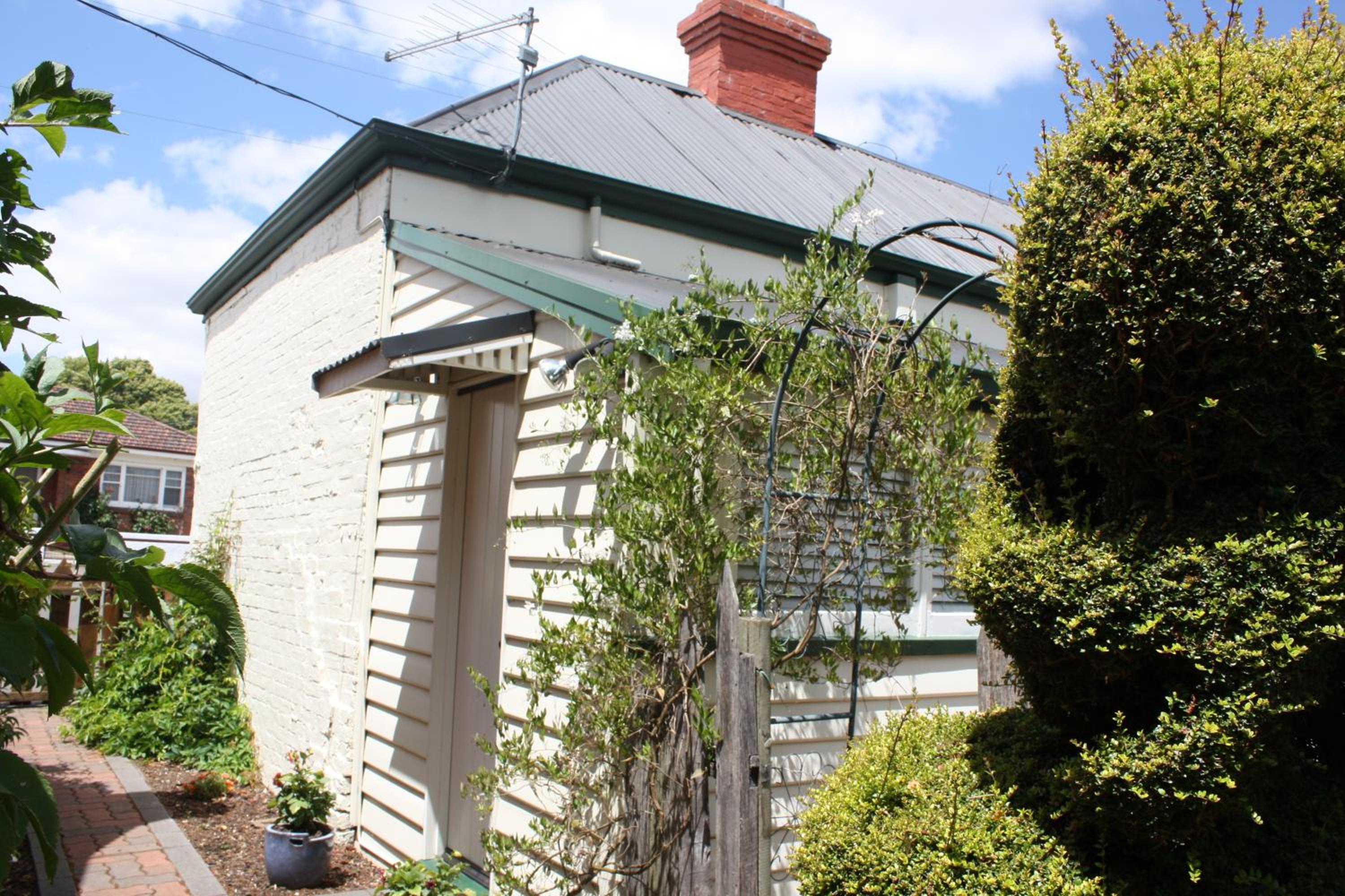 The Servants Quarters Cottage - Photo 3