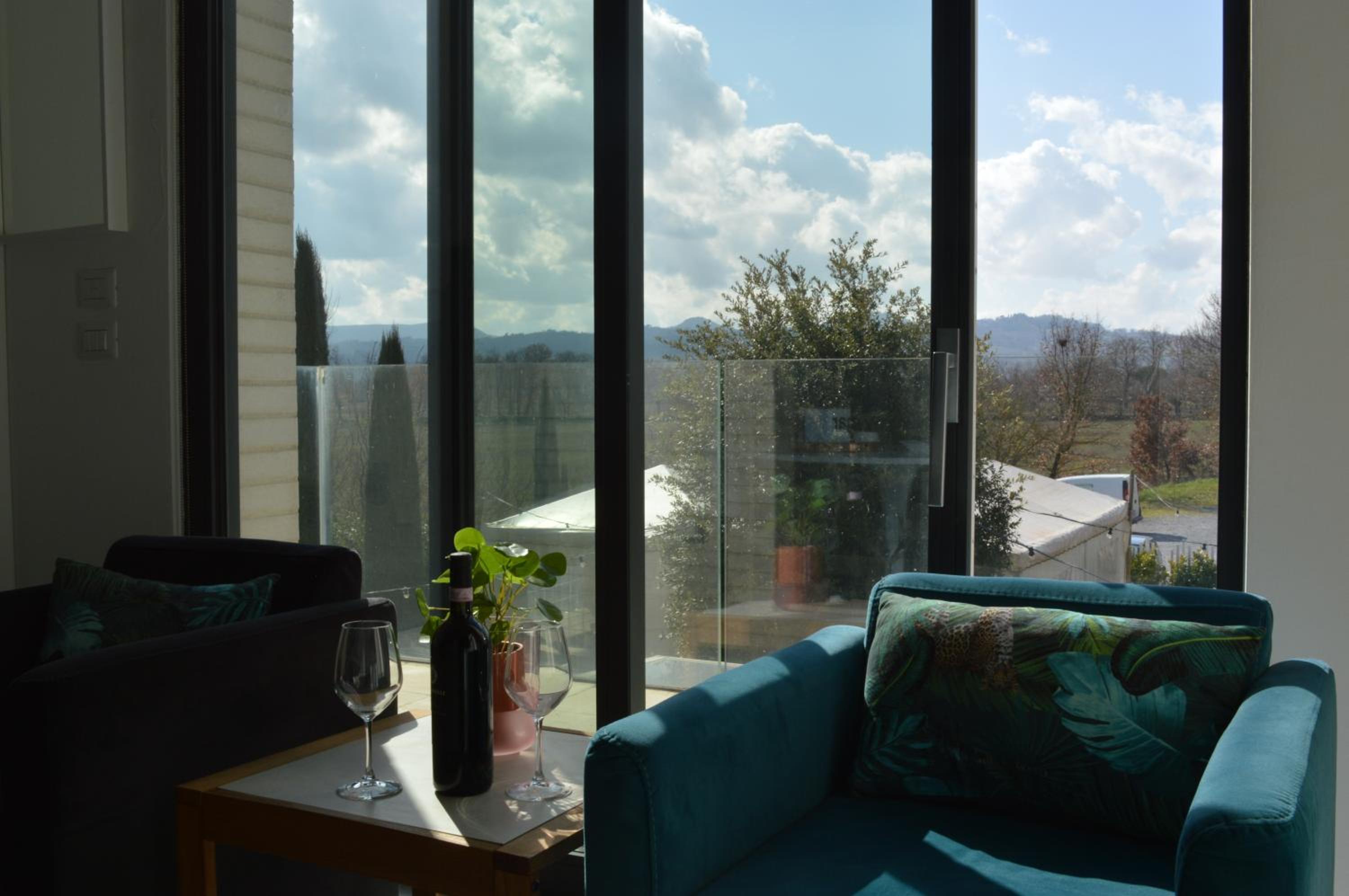 Maisonette photo 2