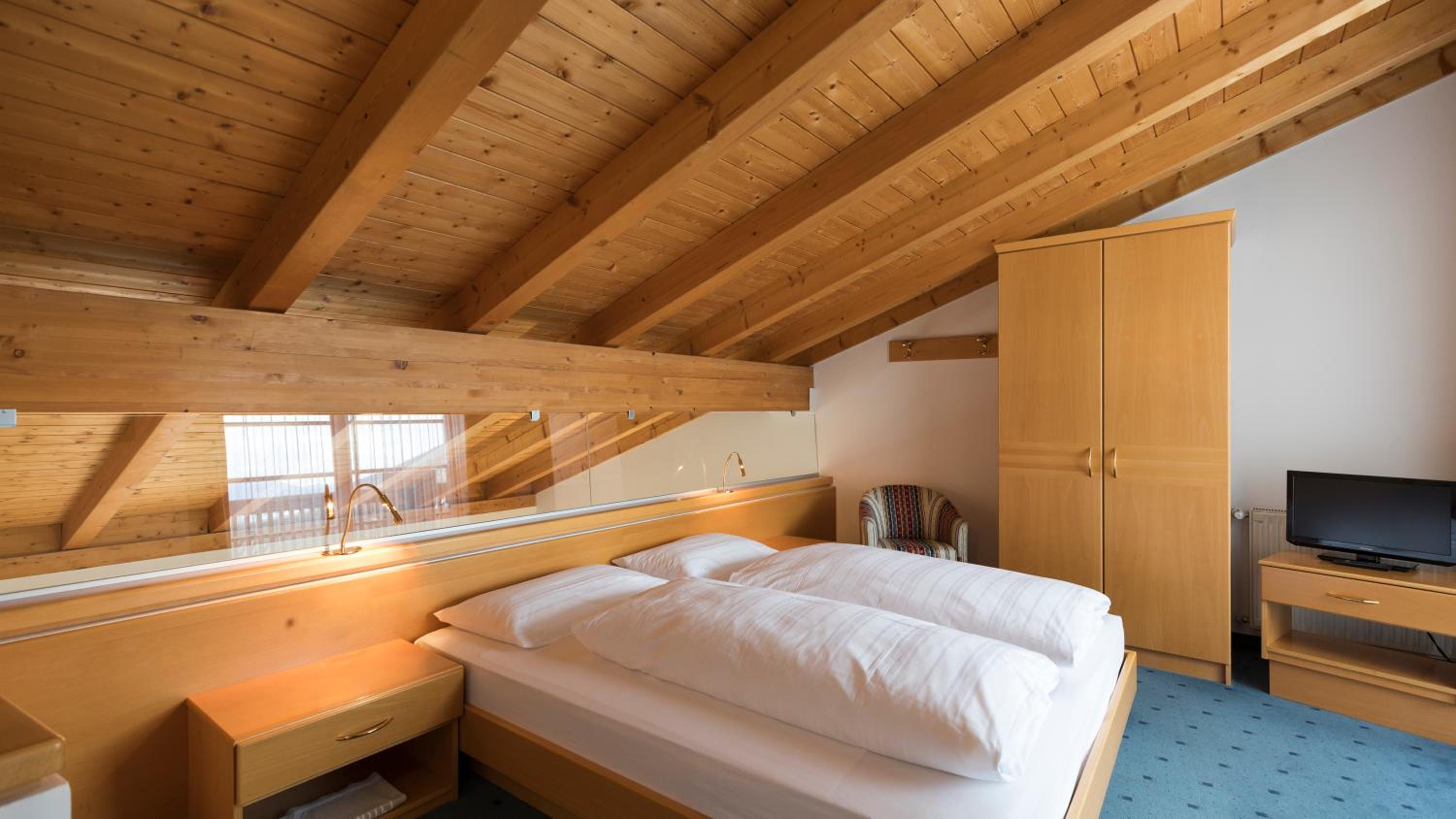 Apartment - Split Level
