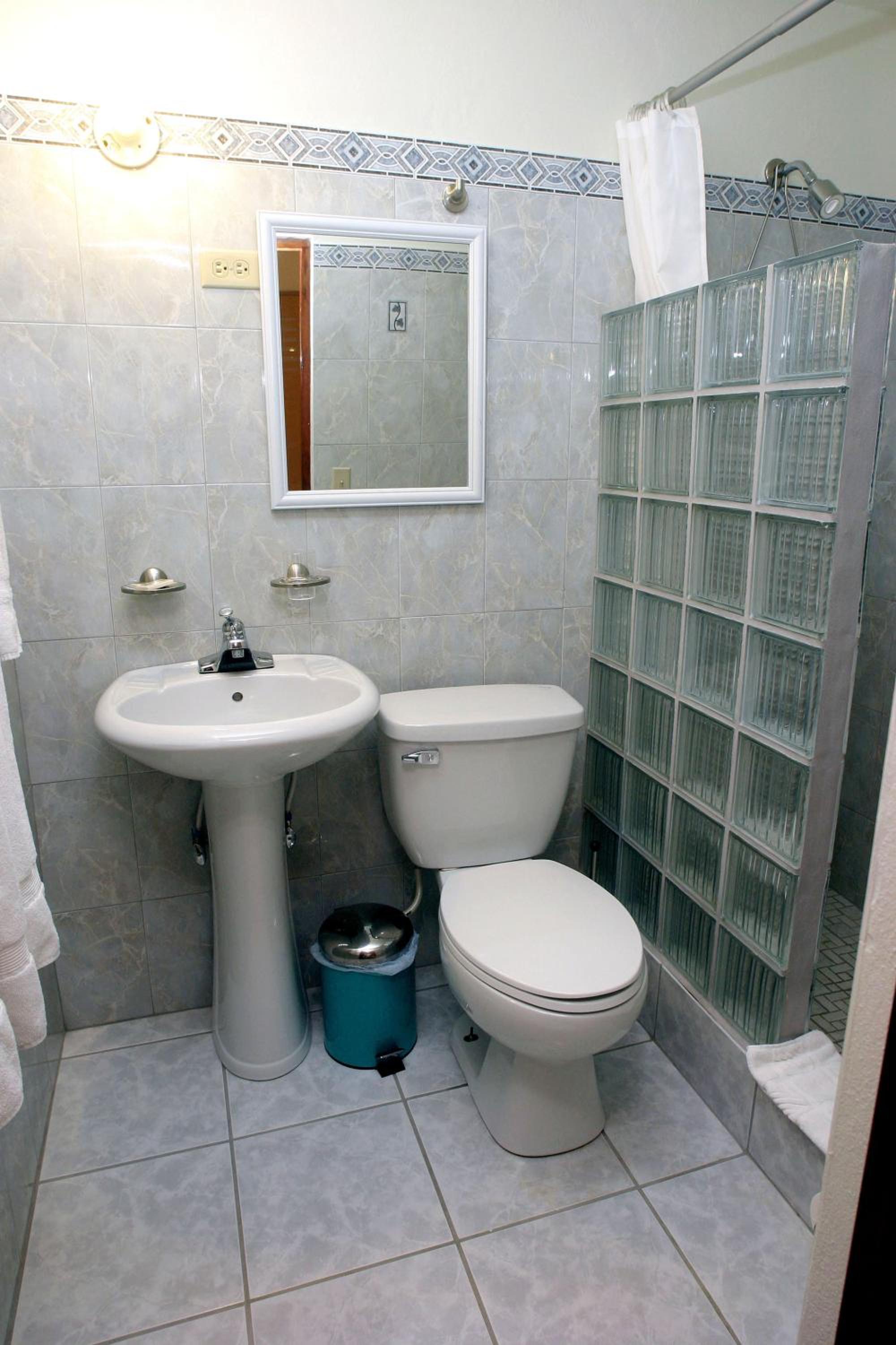 Standard Studio - 6 photo 2